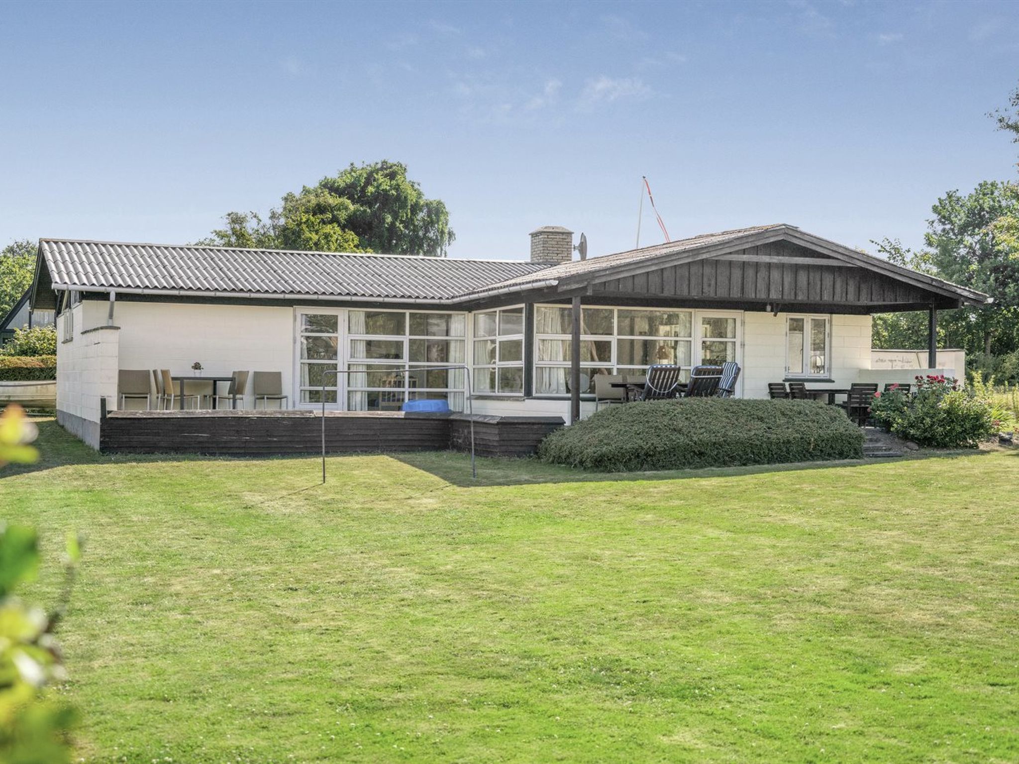 "Evald" - 200m from the sea - Buiten