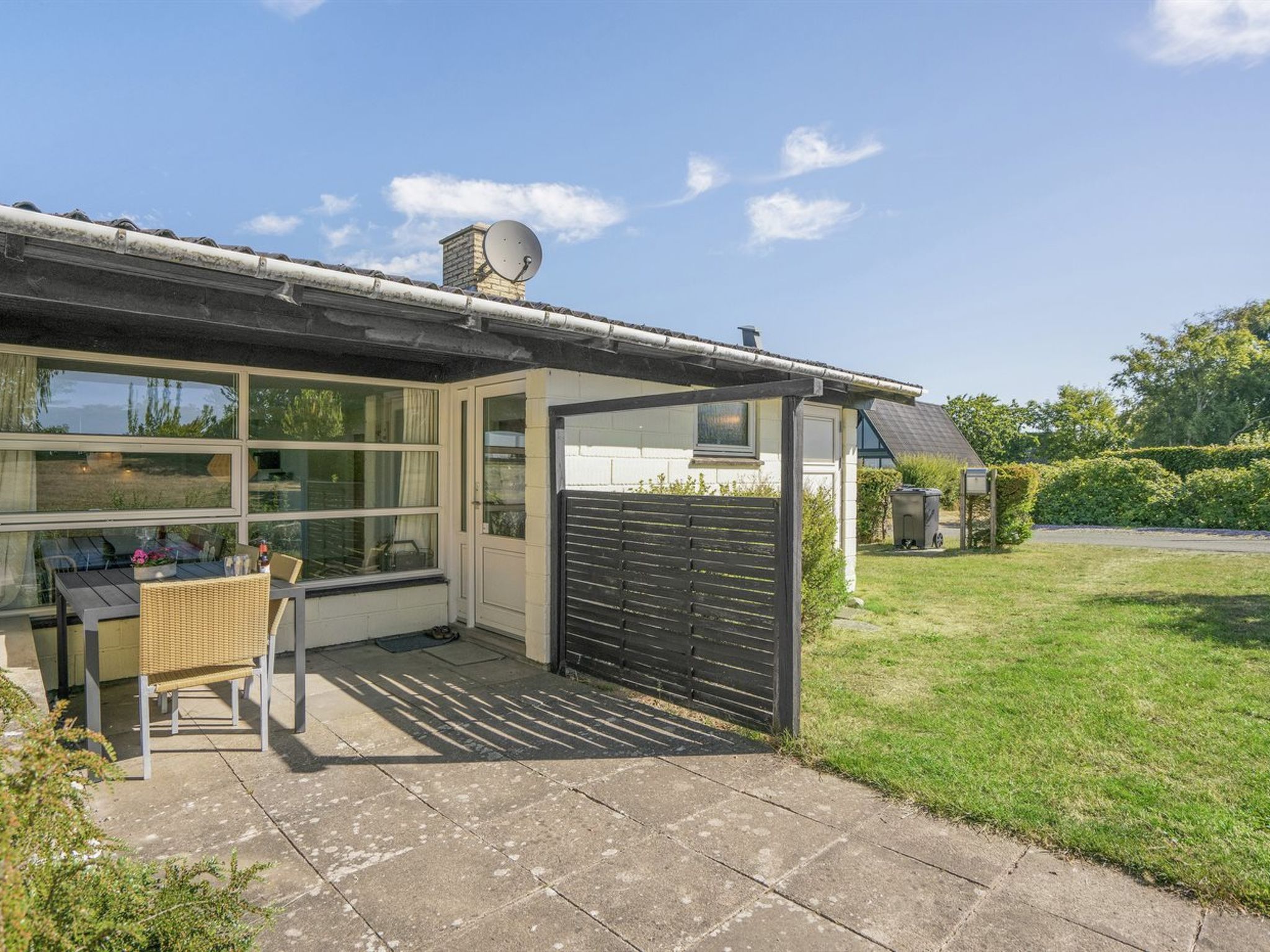 "Evald" - 200m from the sea - Buiten