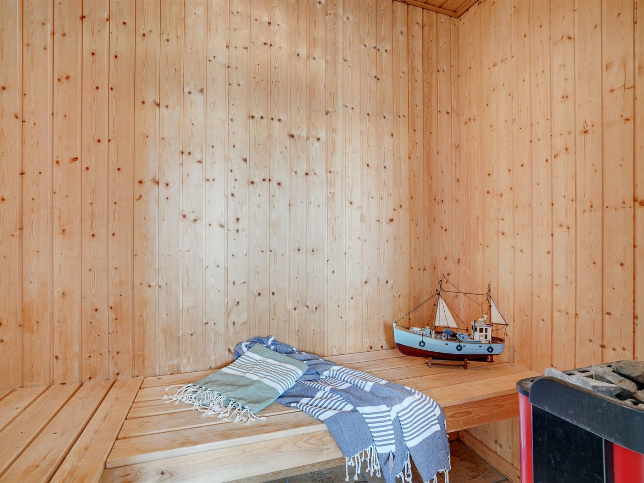 "Askan" - 200m from the sea - Drinnen