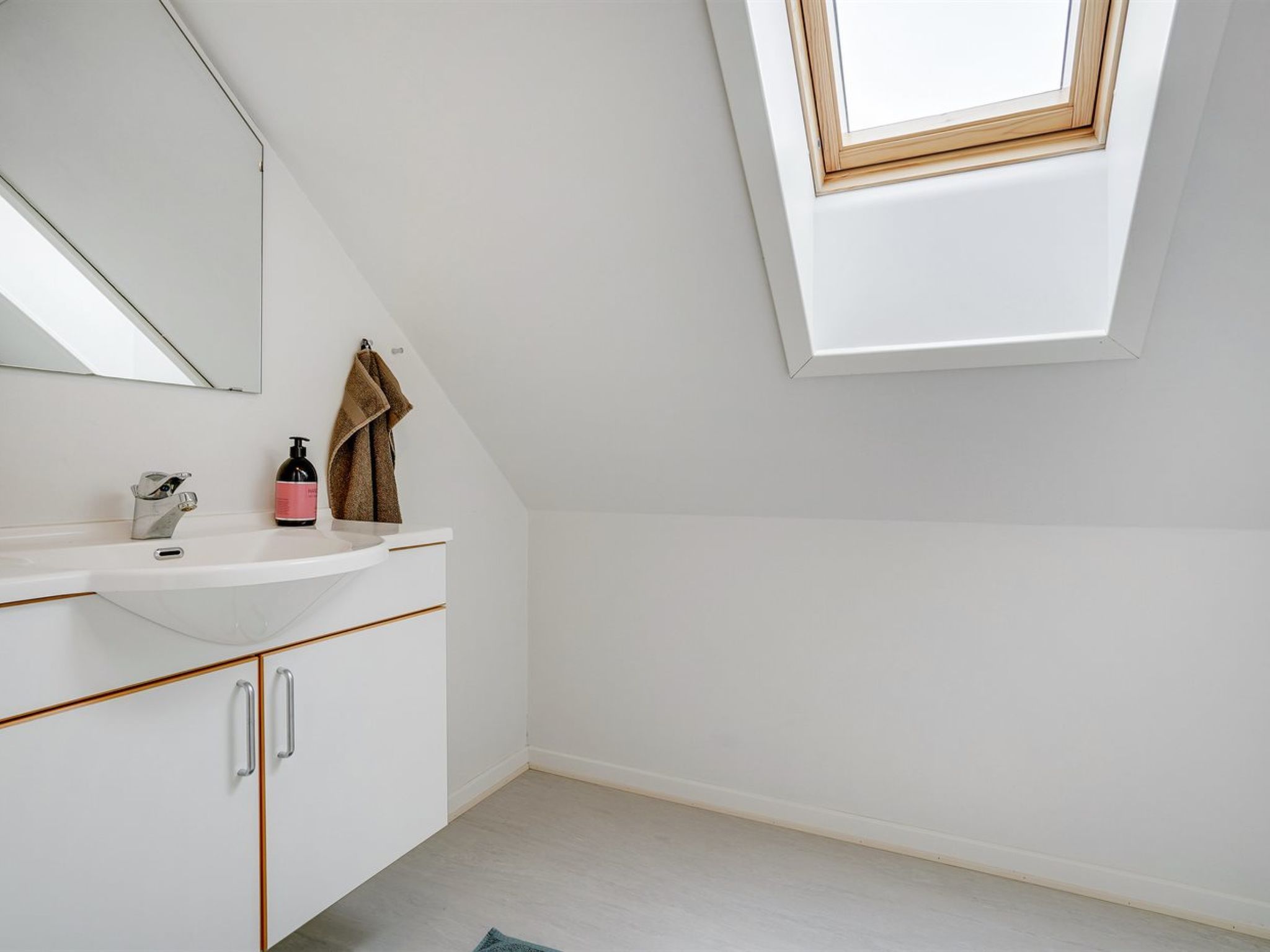 "Askan" - 200m from the sea - Drinnen