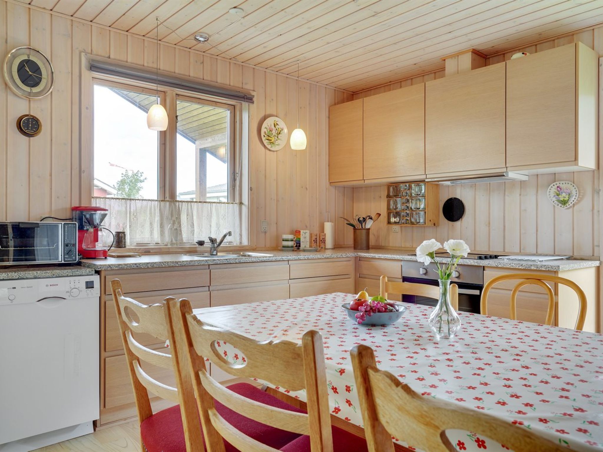 "Rəzvan" - 120m from the sea - Binnen