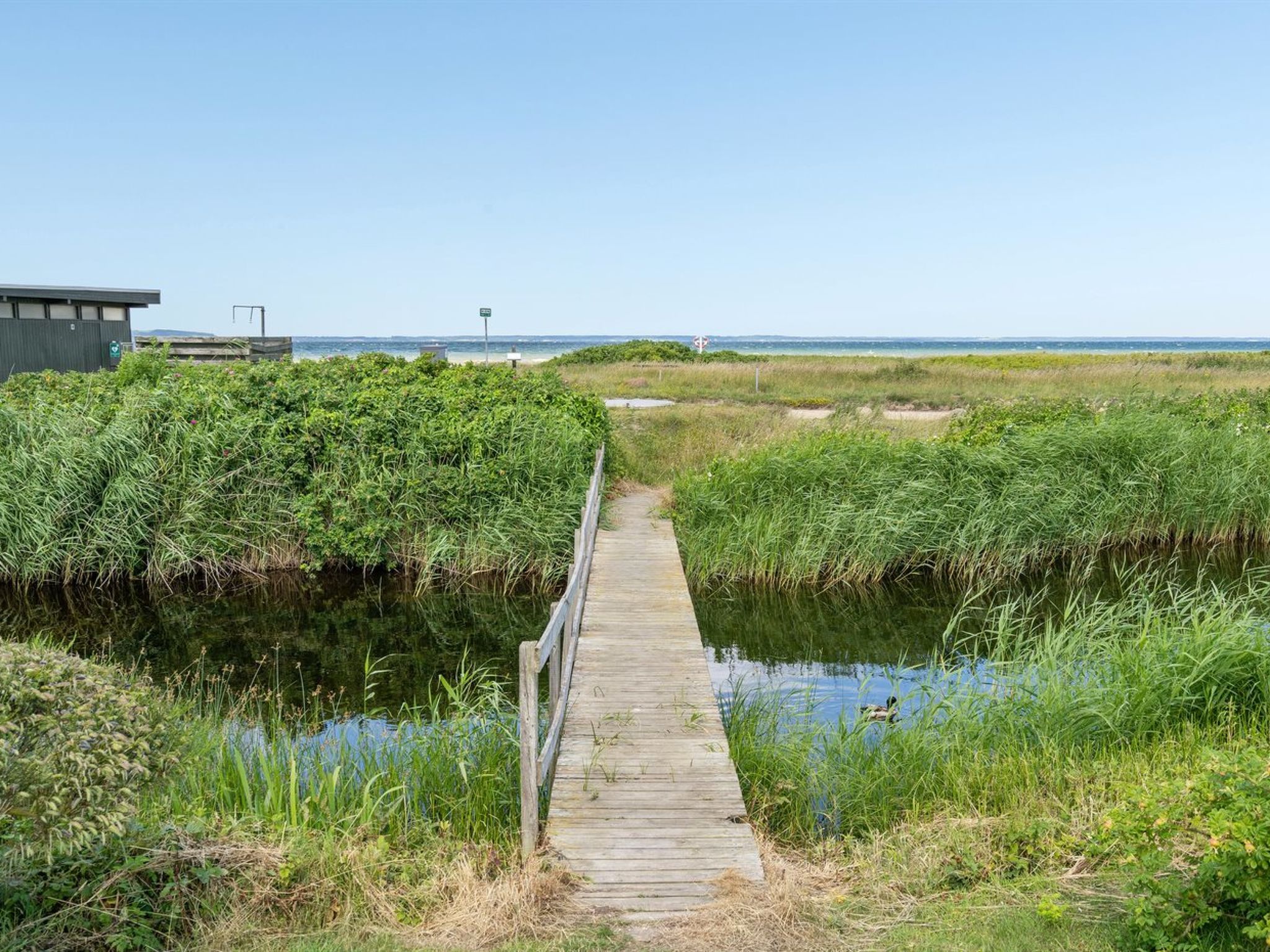 "Rəzvan" - 120m from the sea - Buiten