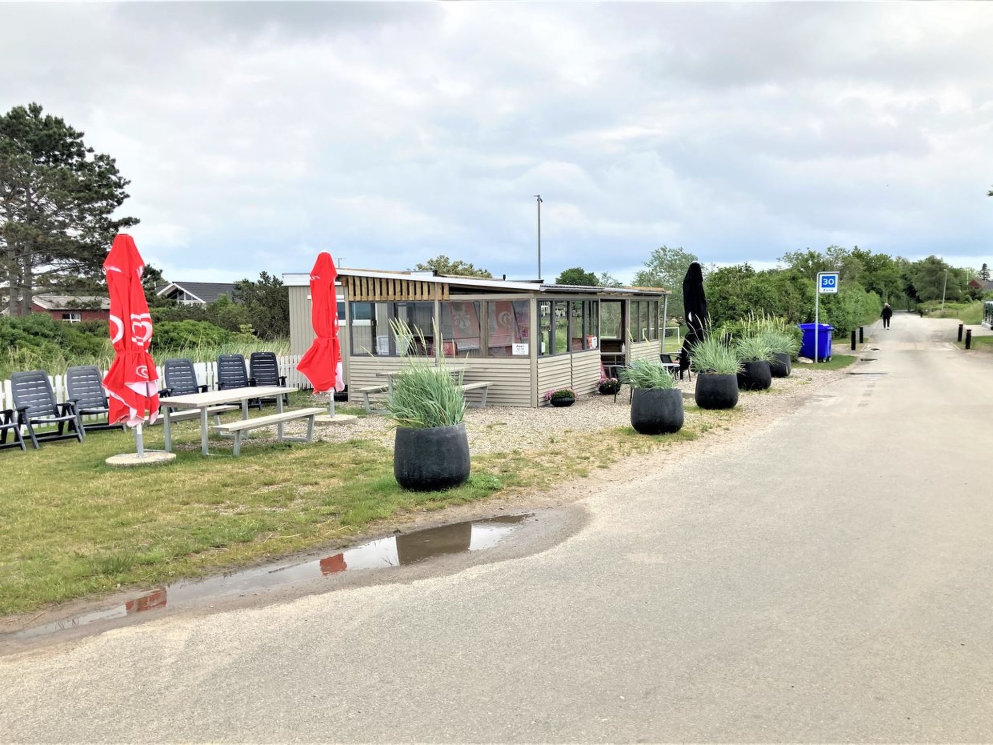 "Rəzvan" - 120m from the sea - Buiten