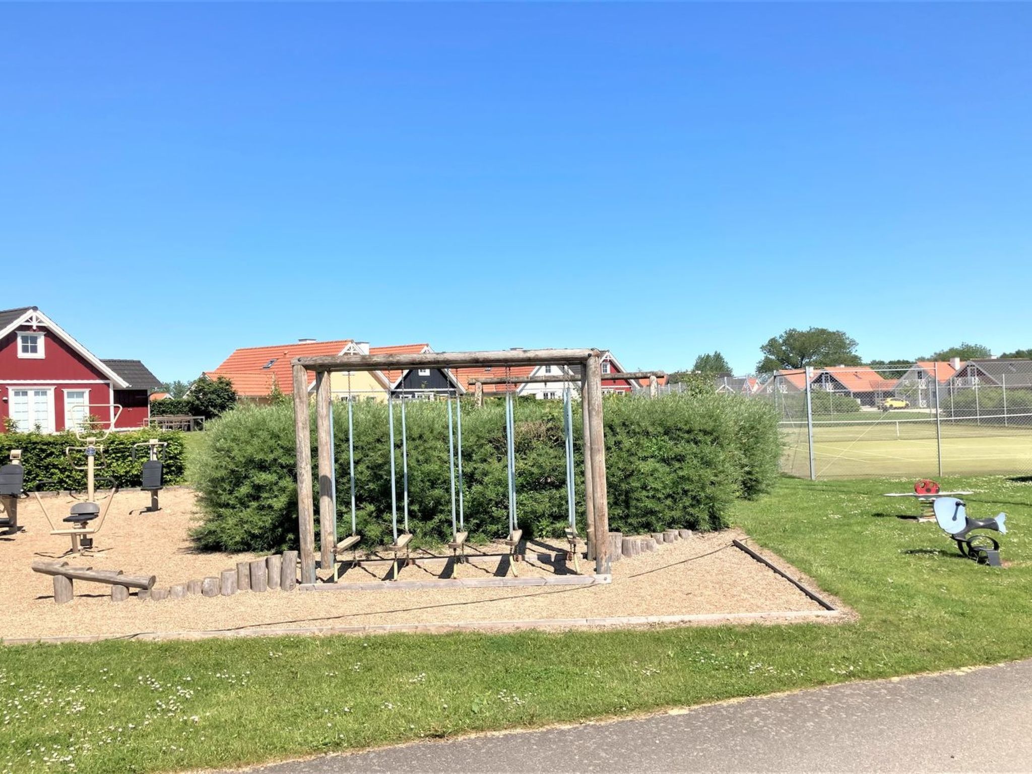 "Matleena" - 200m from the sea - Buiten