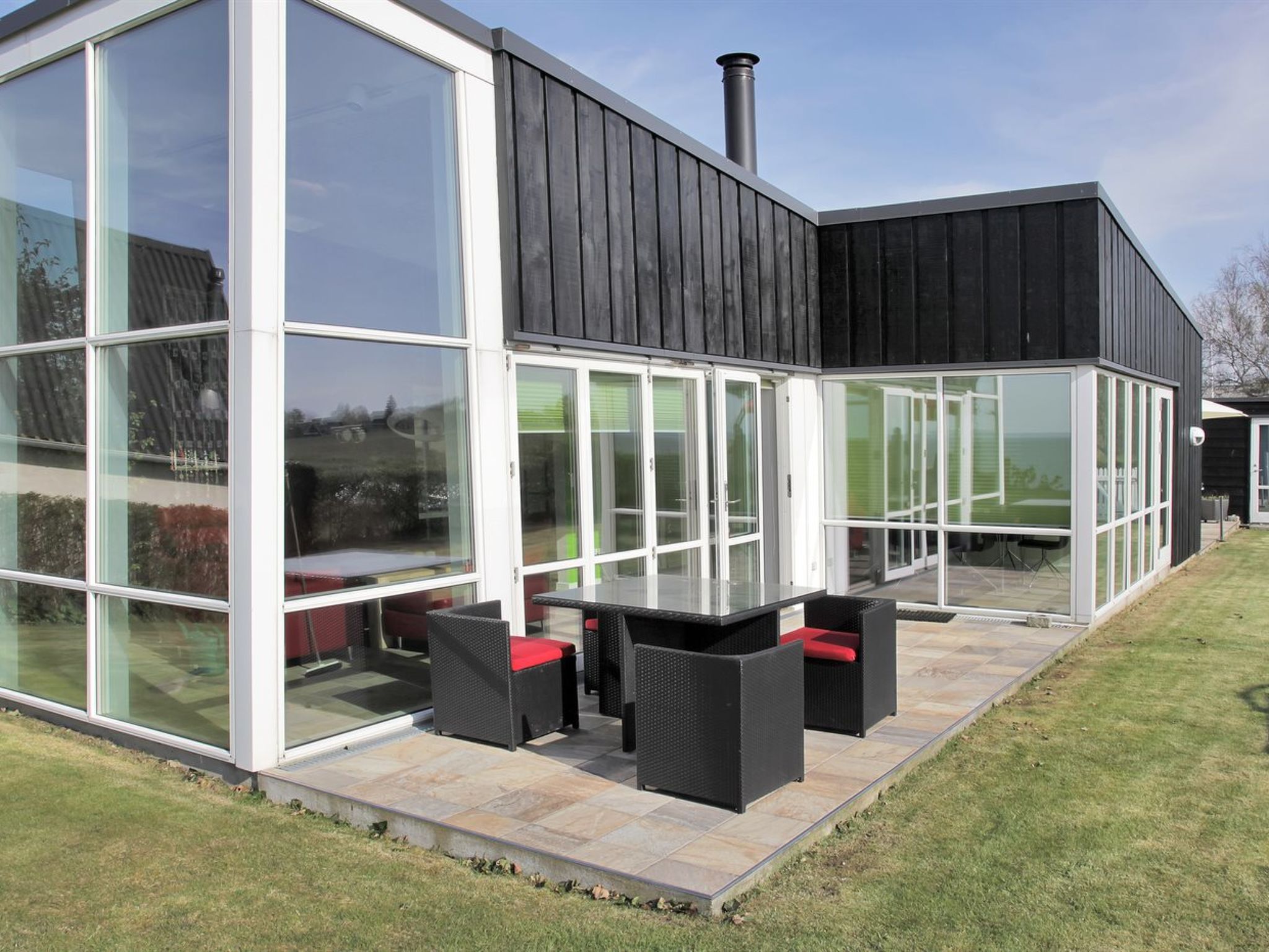 "Amia" - 20m from the sea - Buiten