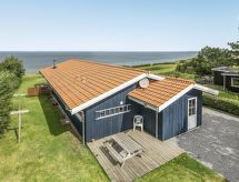 Elfi: Moderne vakantiewoning op slechts 30 meter van de zee in Brenderup - thumbnail 1