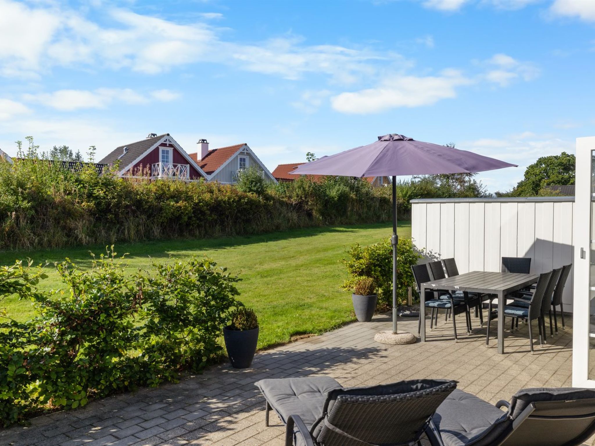 "Dior" - 300m from the sea - Buiten