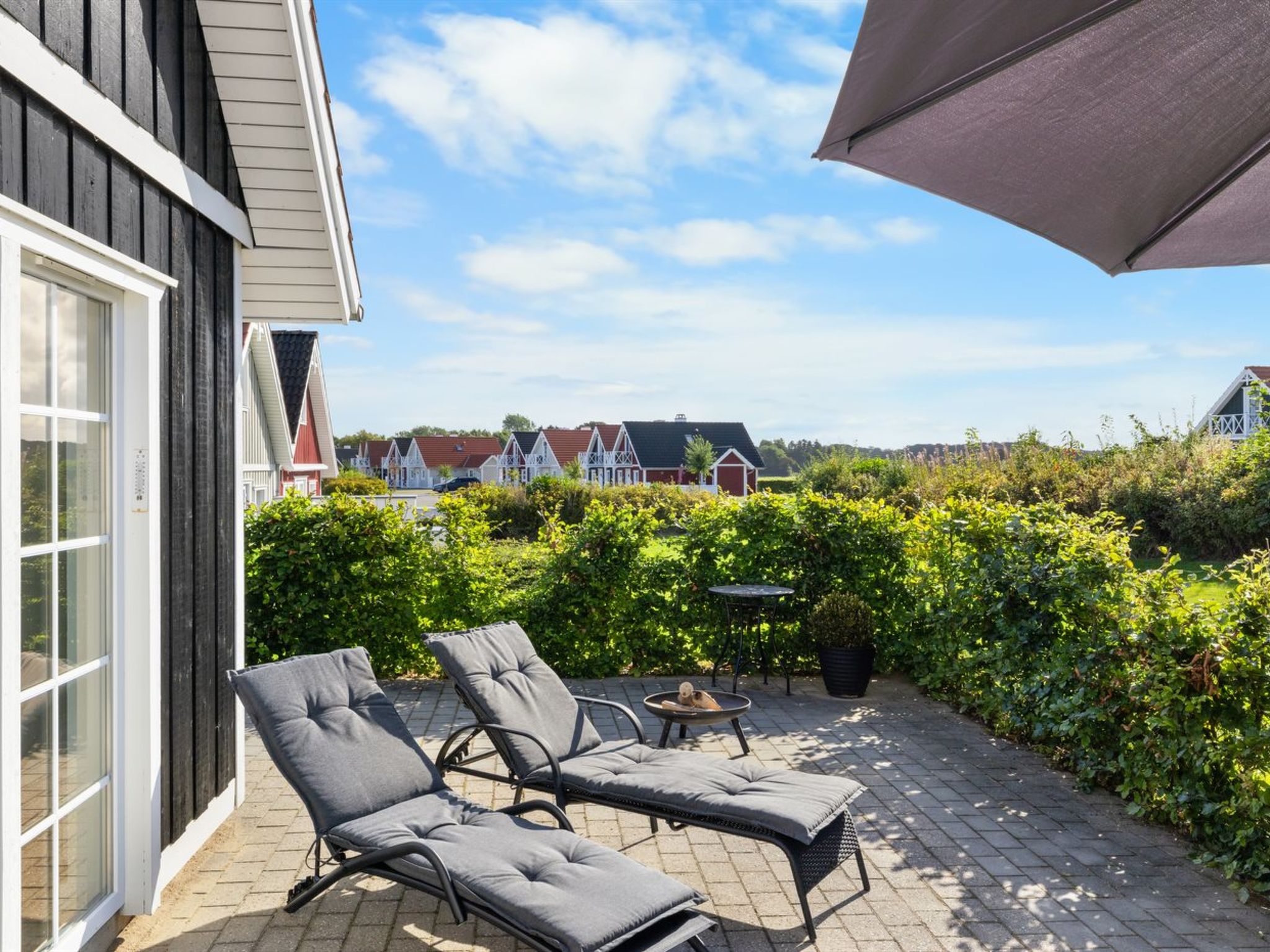 "Dior" - 300m from the sea - Buiten
