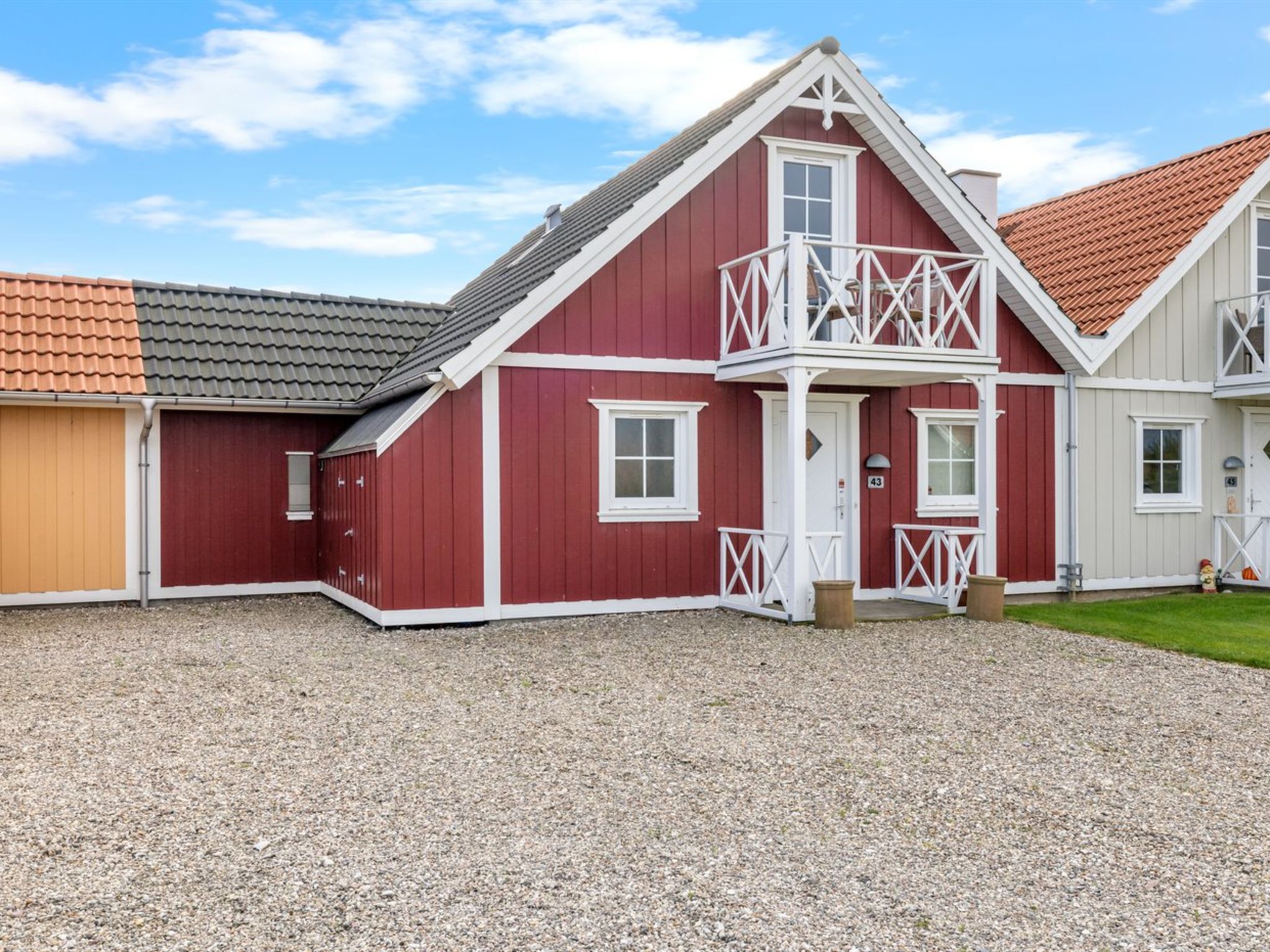 "Skarthi" - 300m from the sea - Buiten