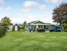 Vacation home Fita