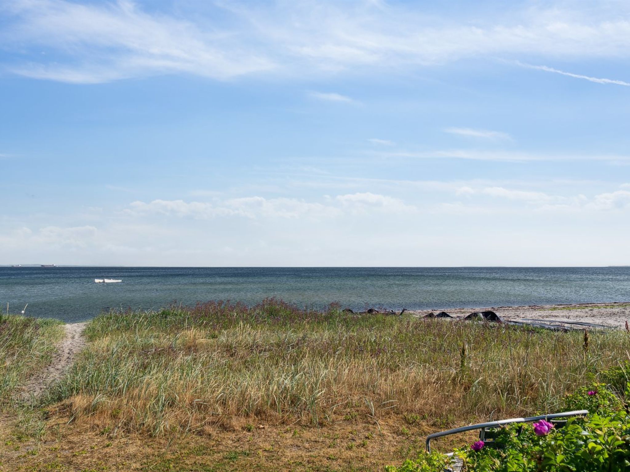 "Mirkka" - 50m from the sea