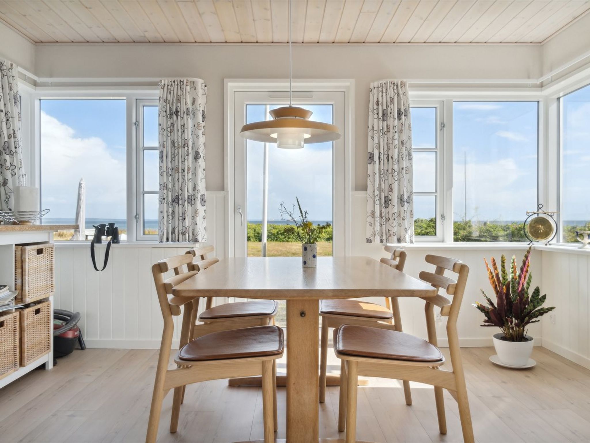 "Mirkka" - 50m from the sea-Binnen