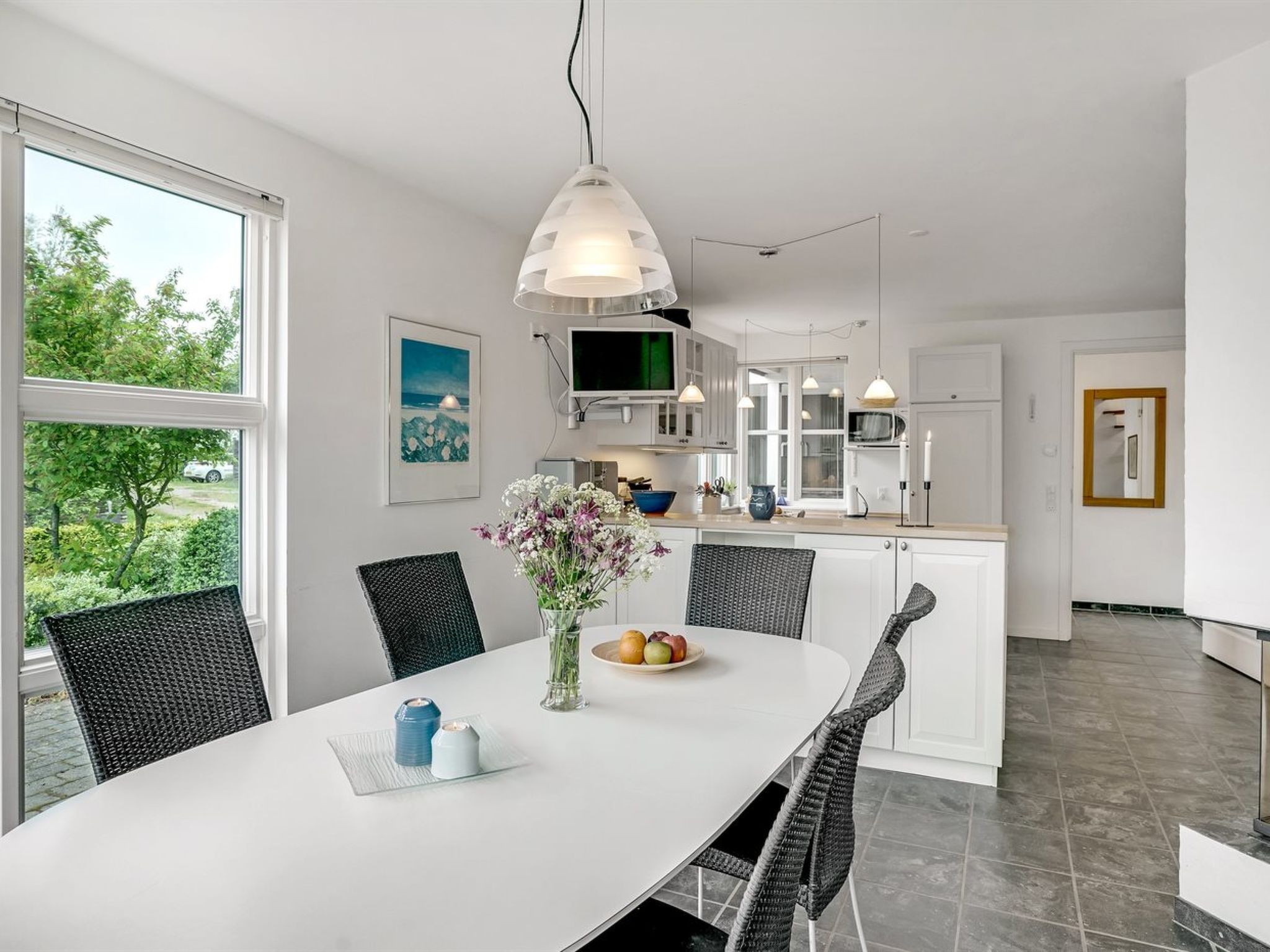 "Gullan" - 75m from the sea-Binnen