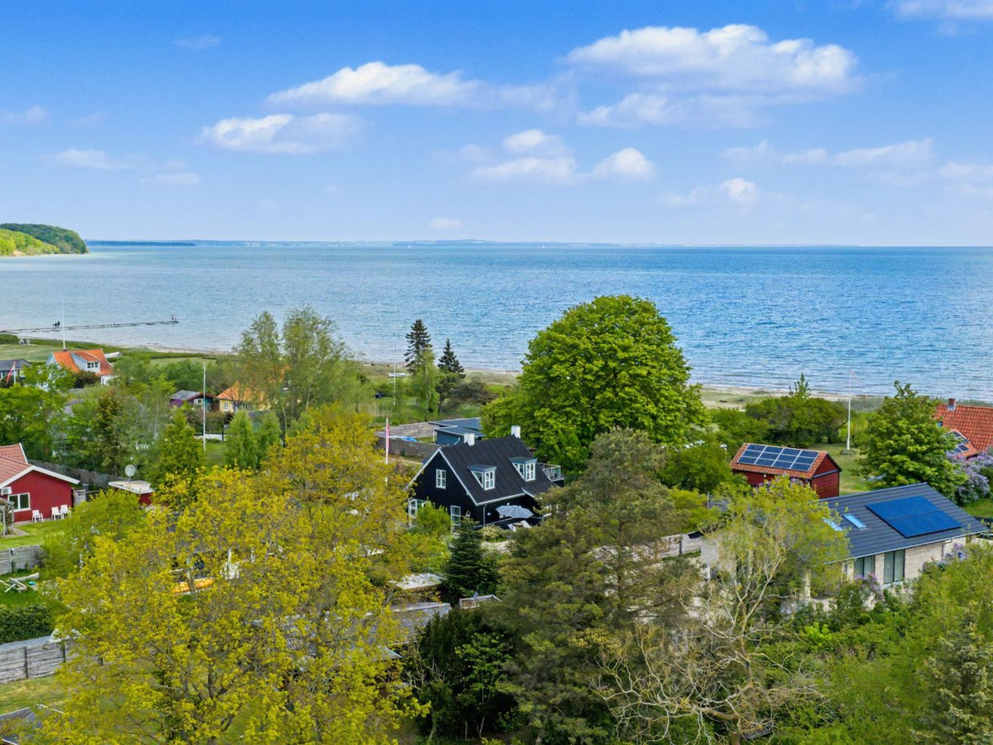 "Gullan" - 75m from the sea