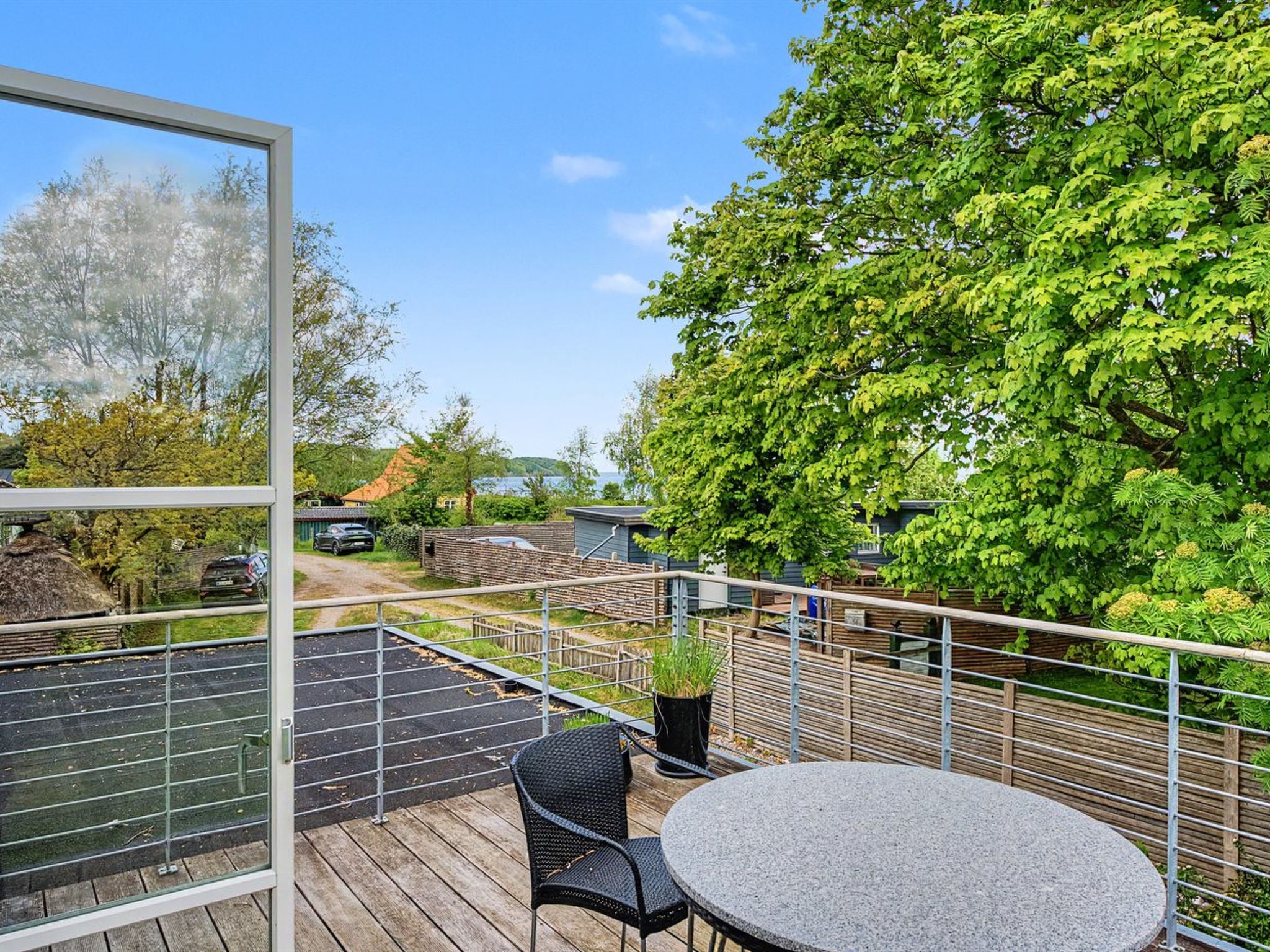 "Gullan" - 75m from the sea - Buiten