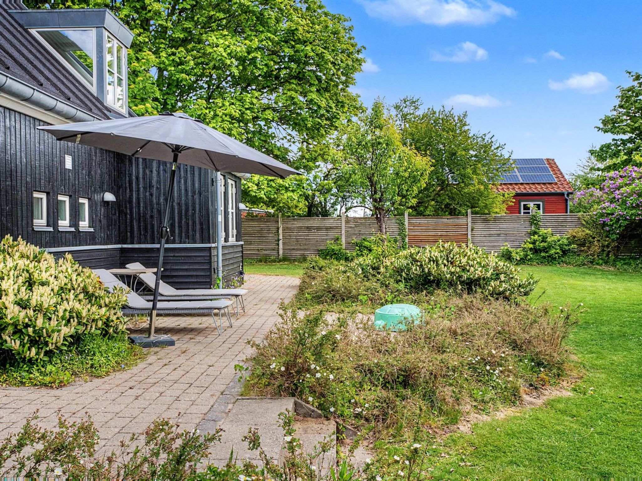 "Gullan" - 75m from the sea - Buiten