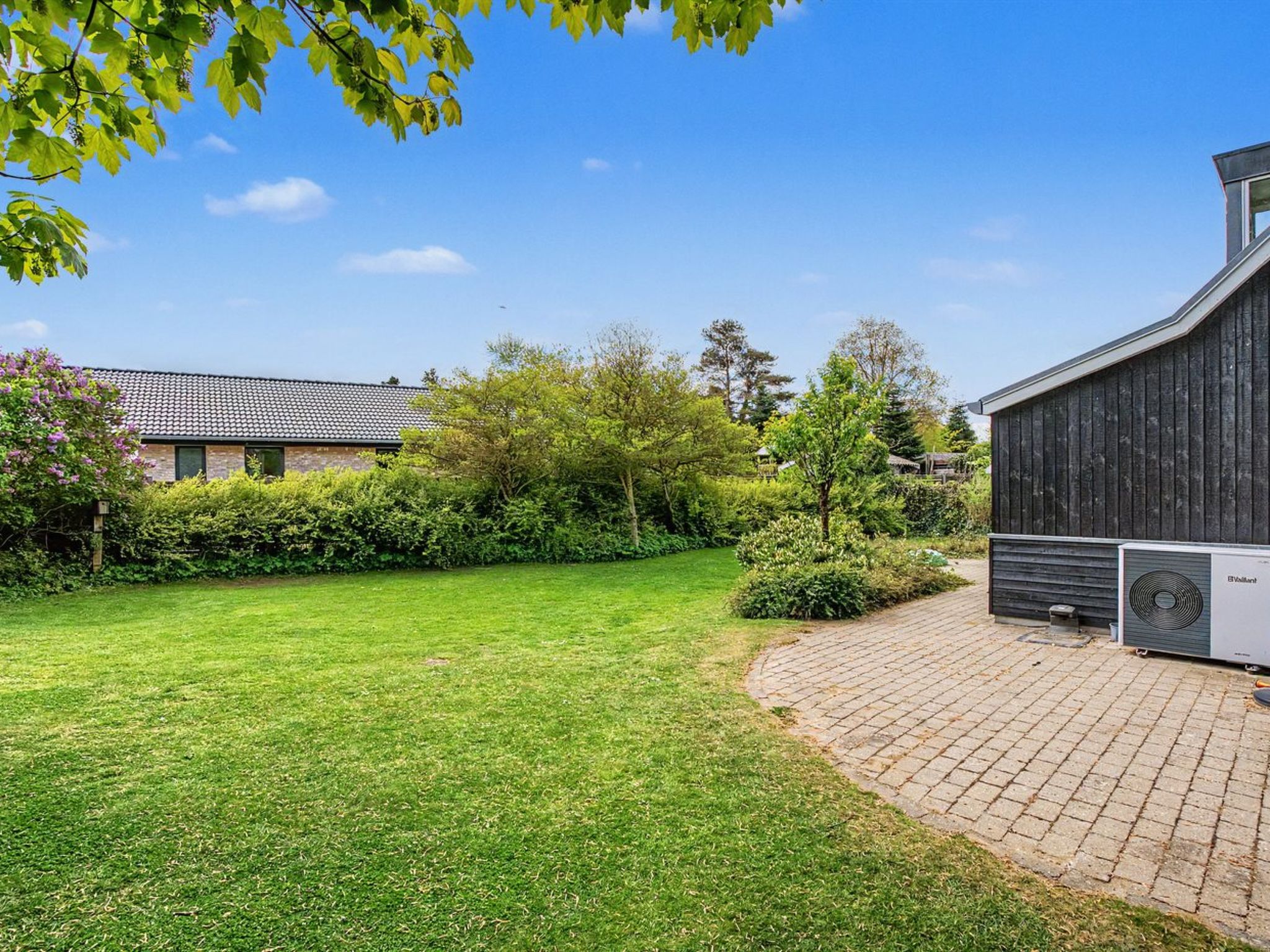 "Gullan" - 75m from the sea - Buiten