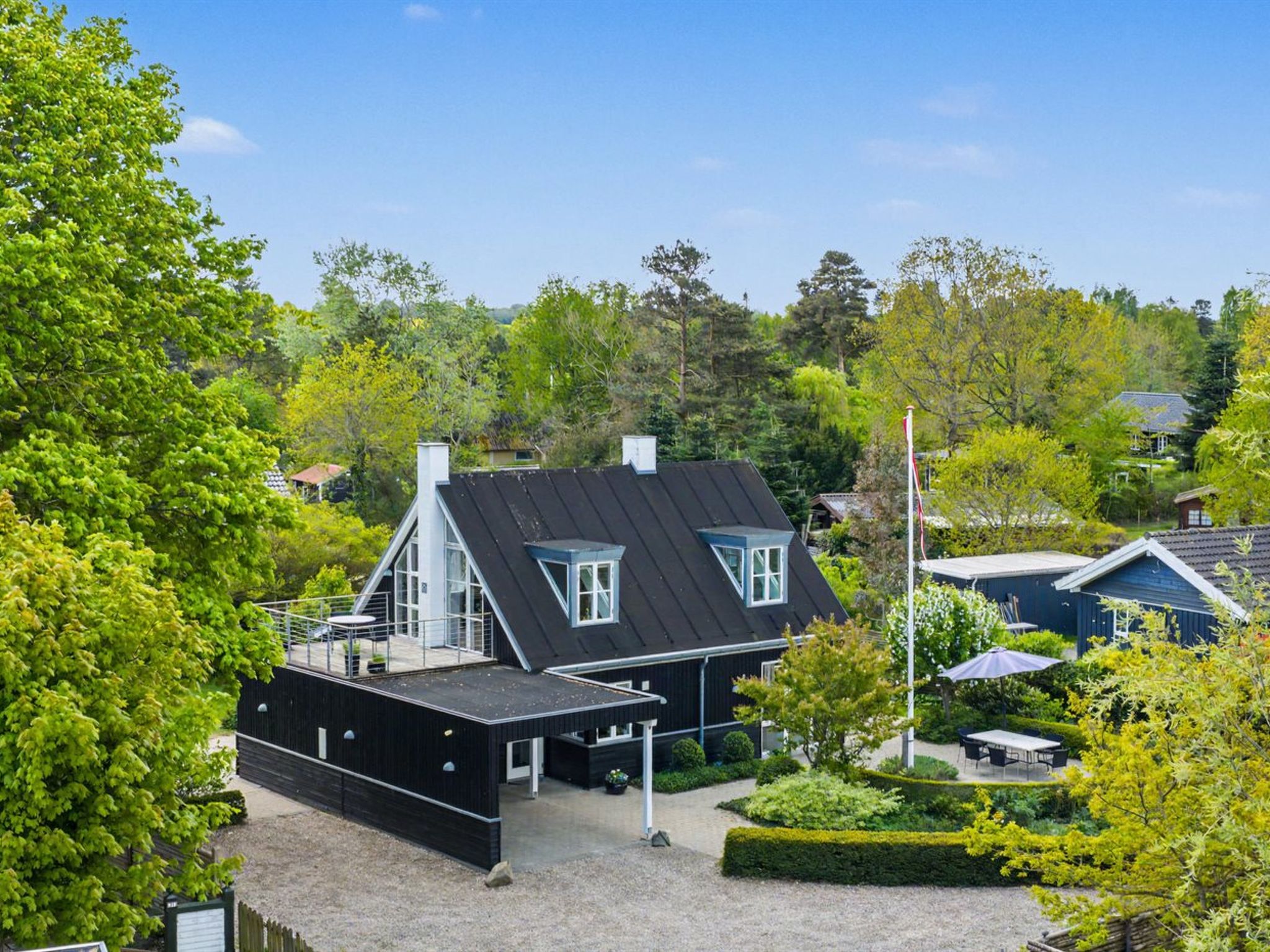 "Gullan" - 75m from the sea - Buiten