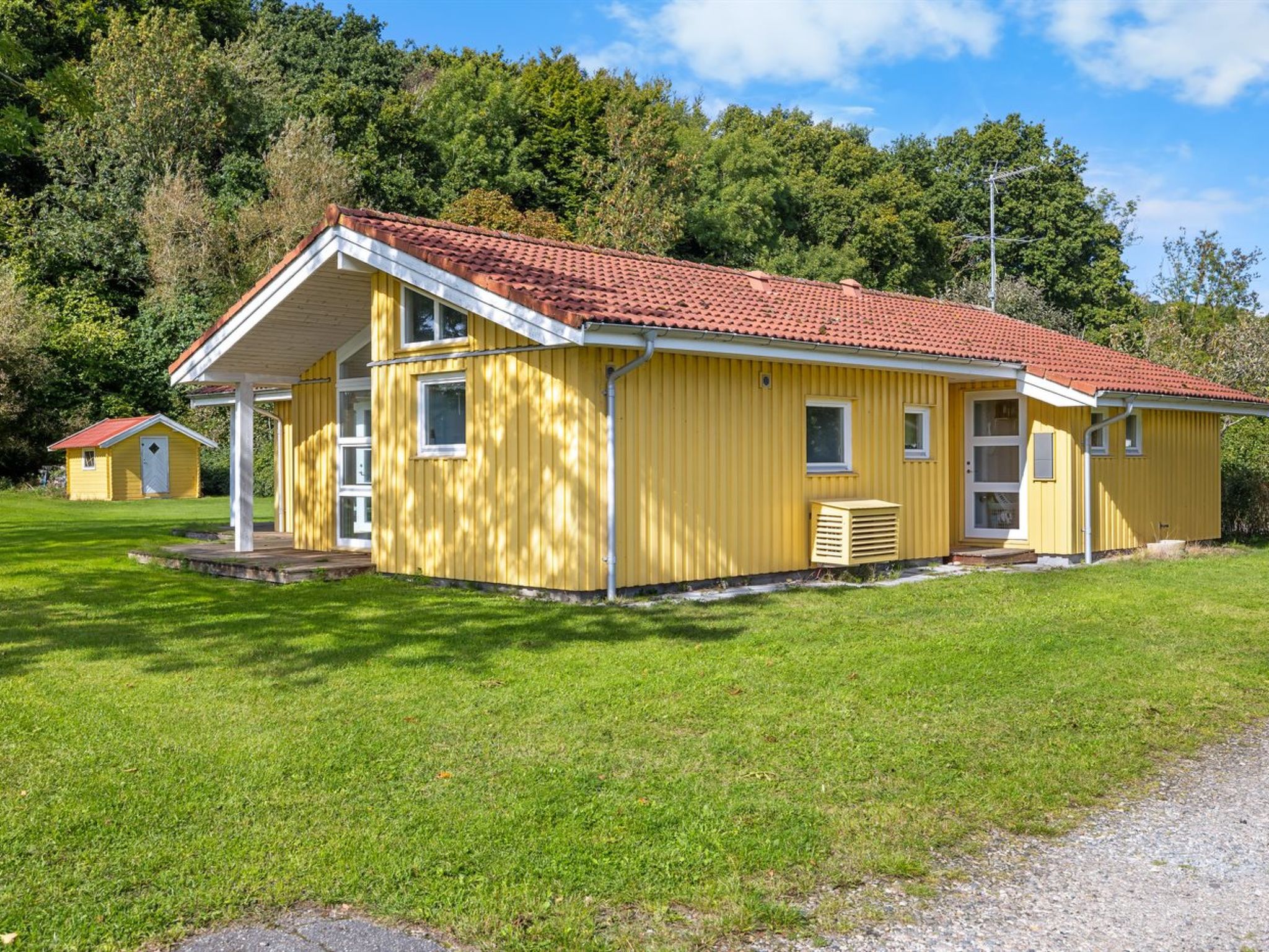 "Solja" - 85m from the sea