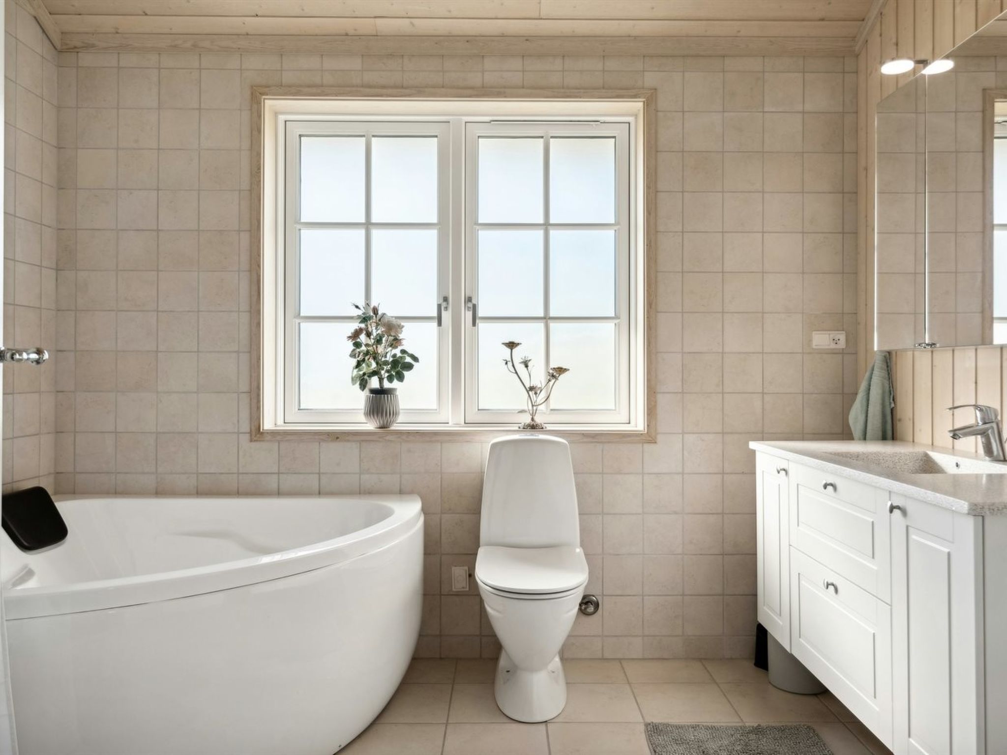 "Dietke" - 85m from the sea-Binnen