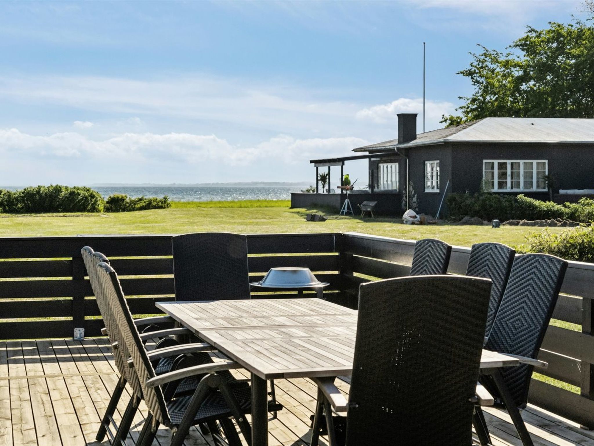 "Dietke" - 85m from the sea-Binnen