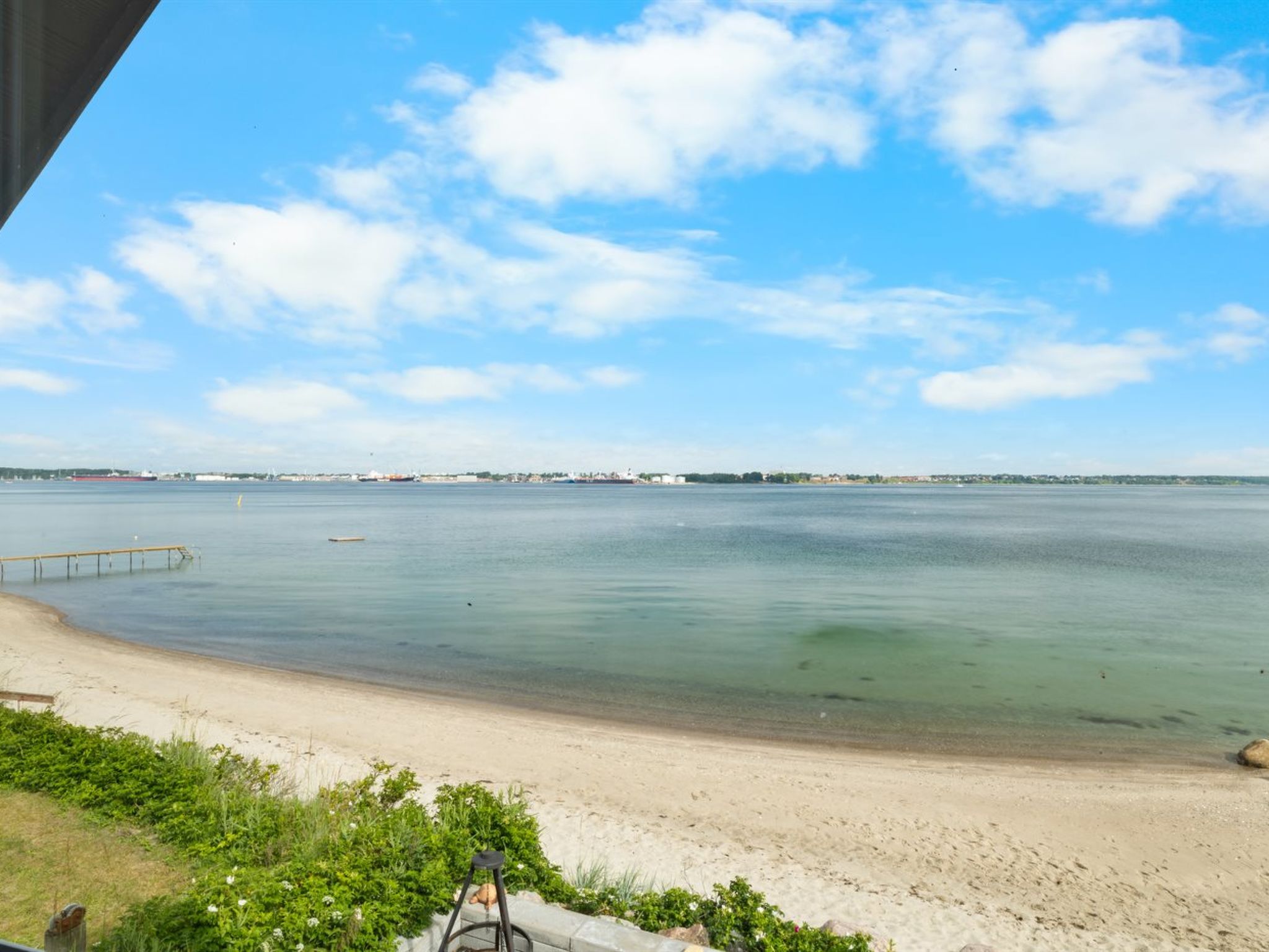 "Yngvy" - 10m from the sea-Buiten