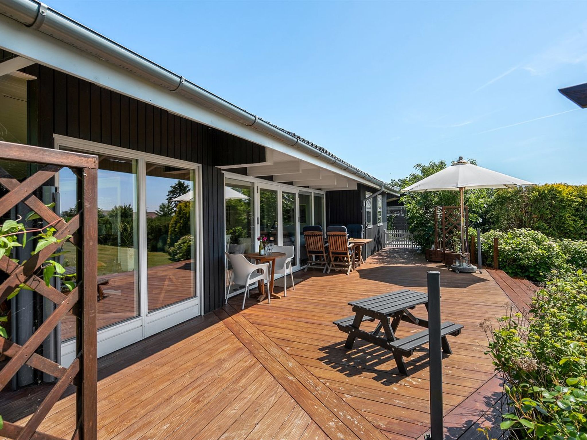 "Bisera" - 150m from the sea - Buiten