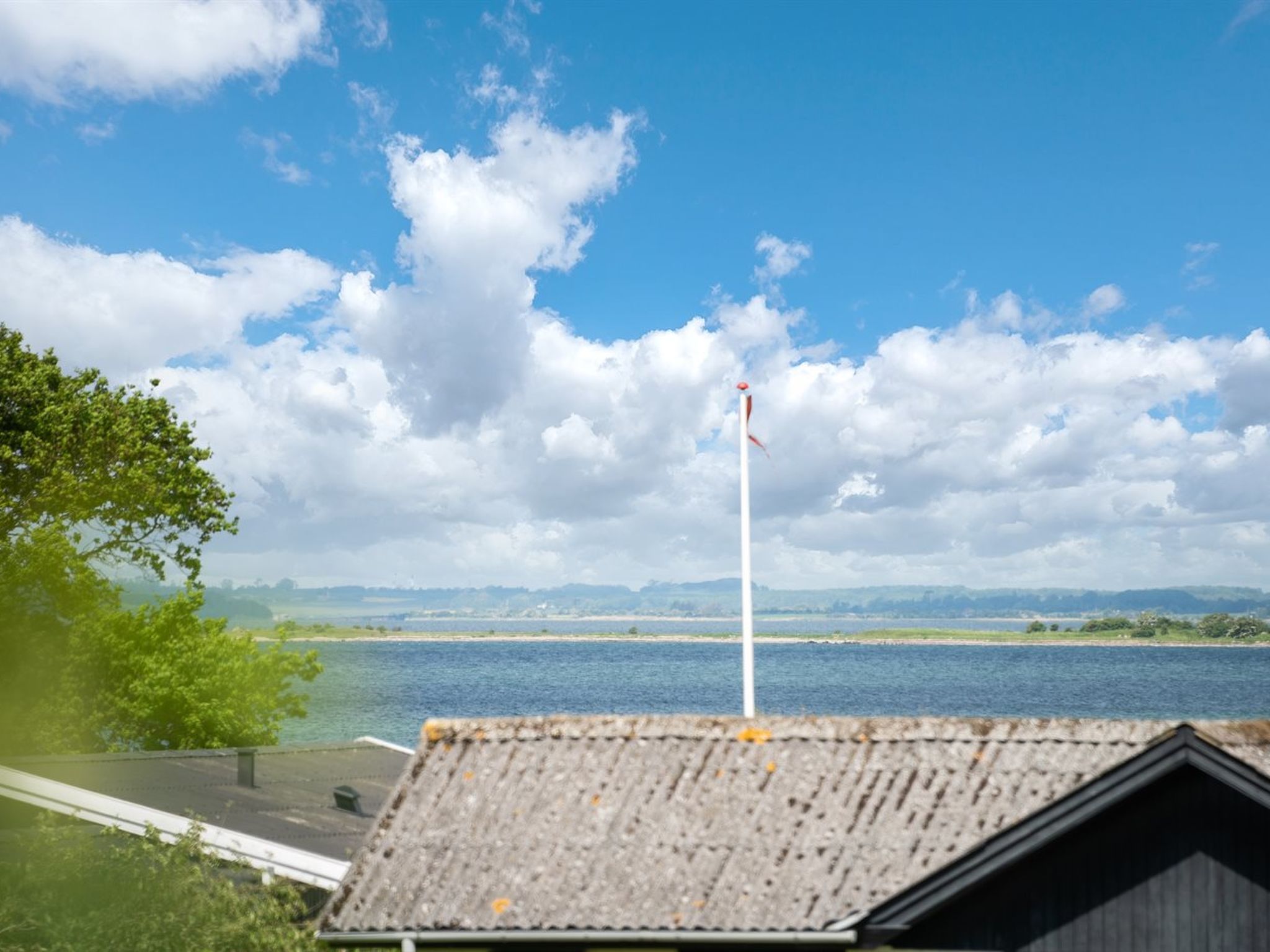 "Rise" - 250m from the sea - Buiten