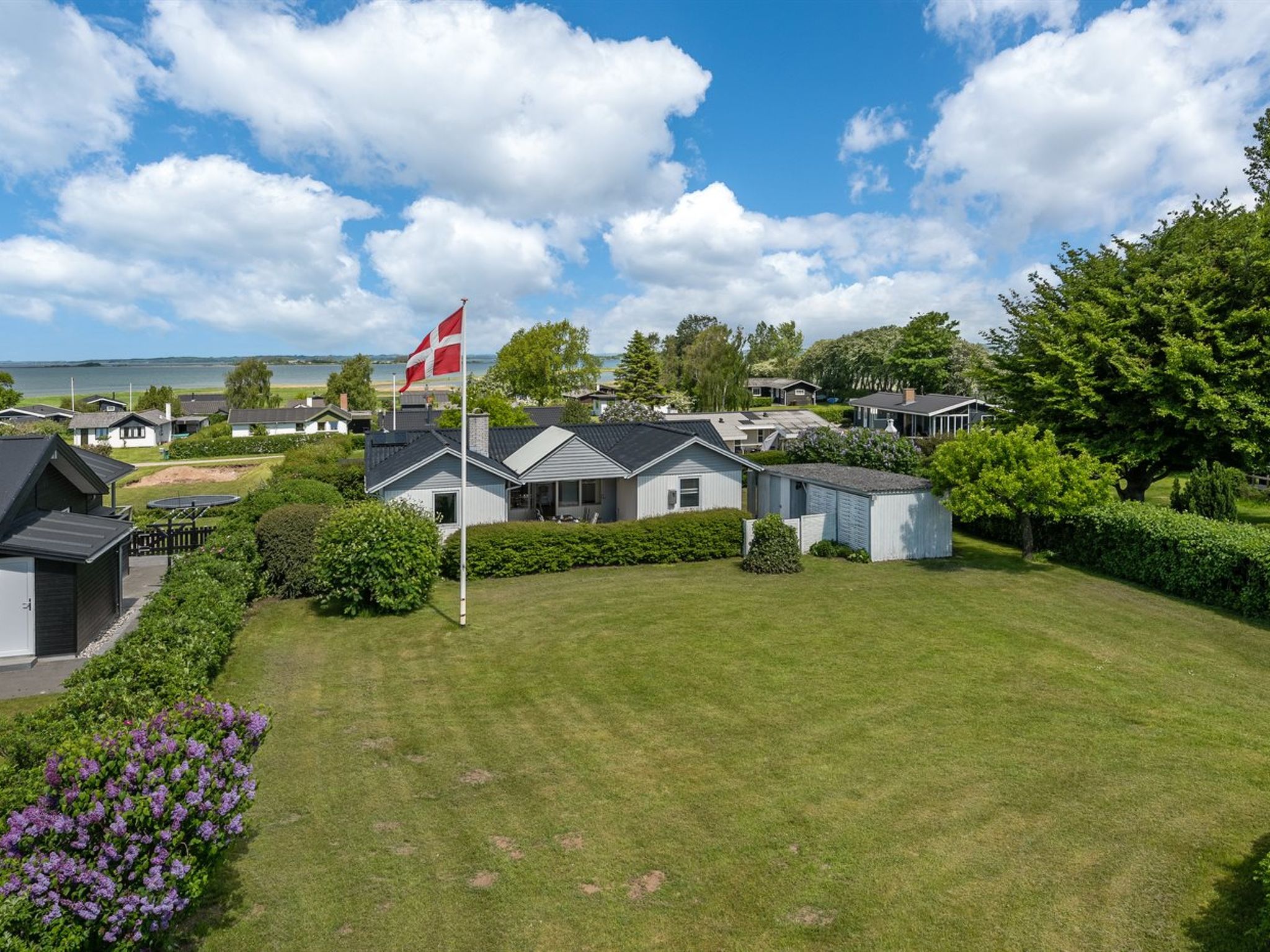 "Rise" - 250m from the sea - Buiten