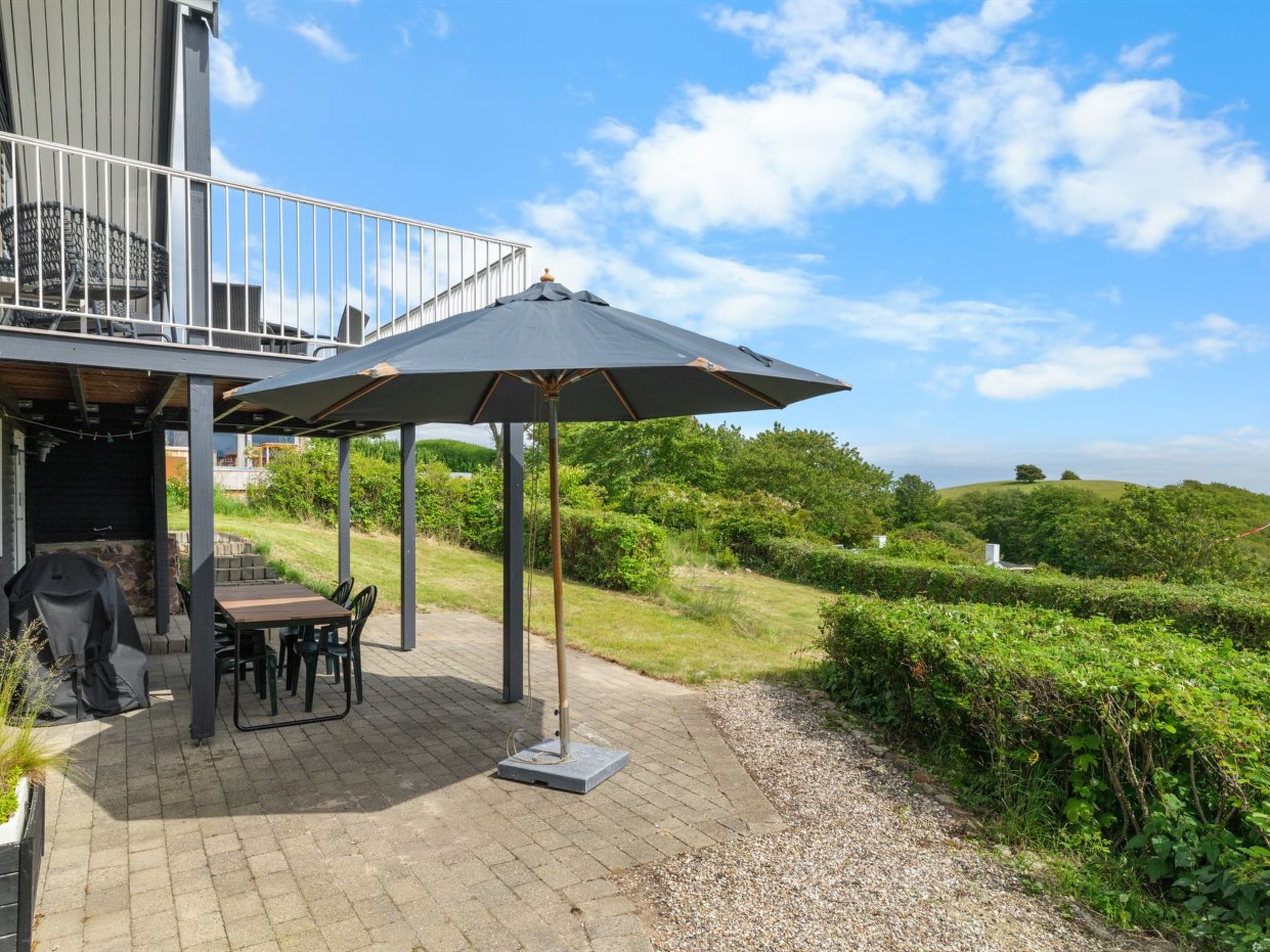 "Chayton" - 450m from the sea - Buiten