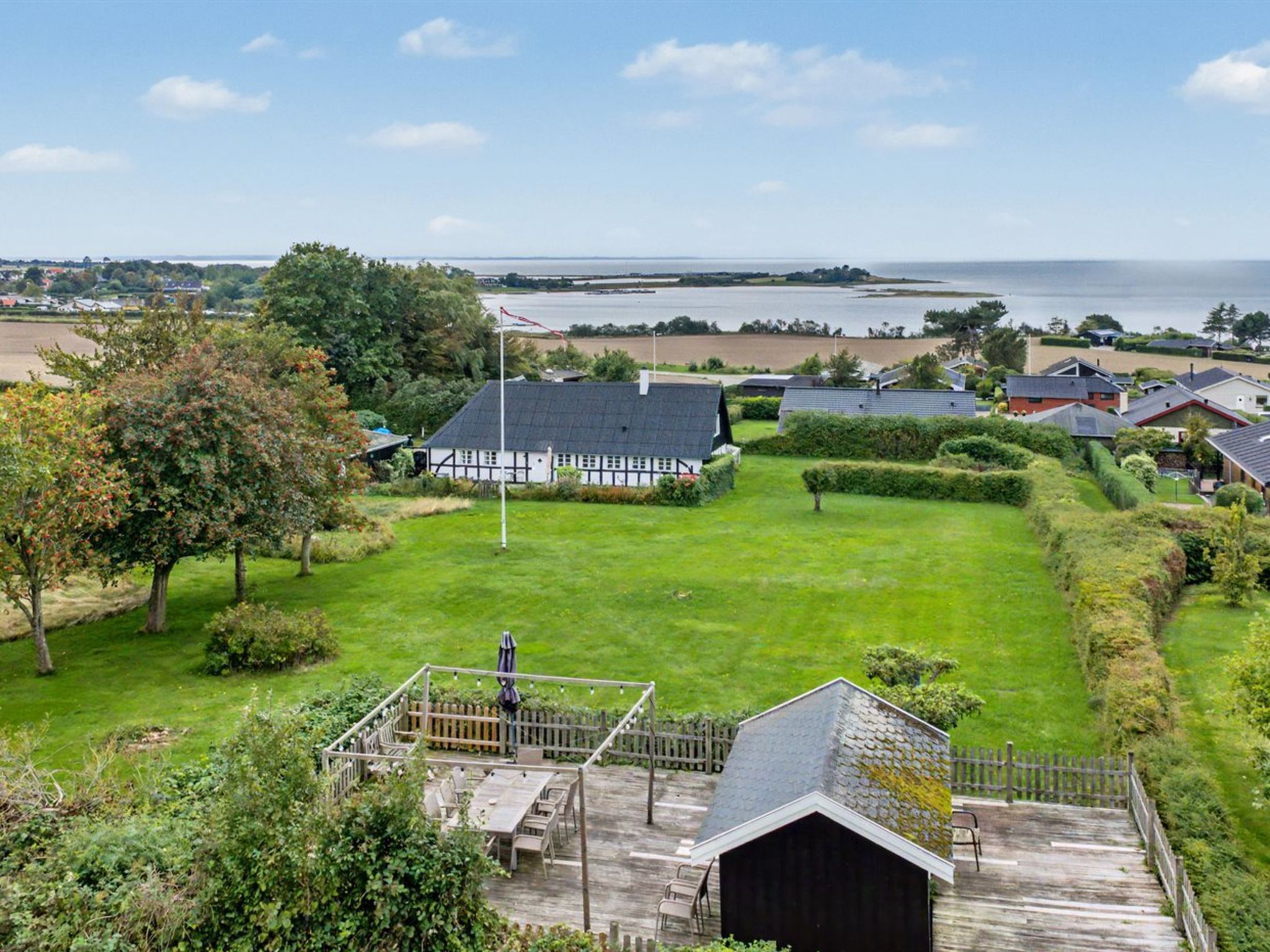 "Ilkka" - 220m from the sea - Outside