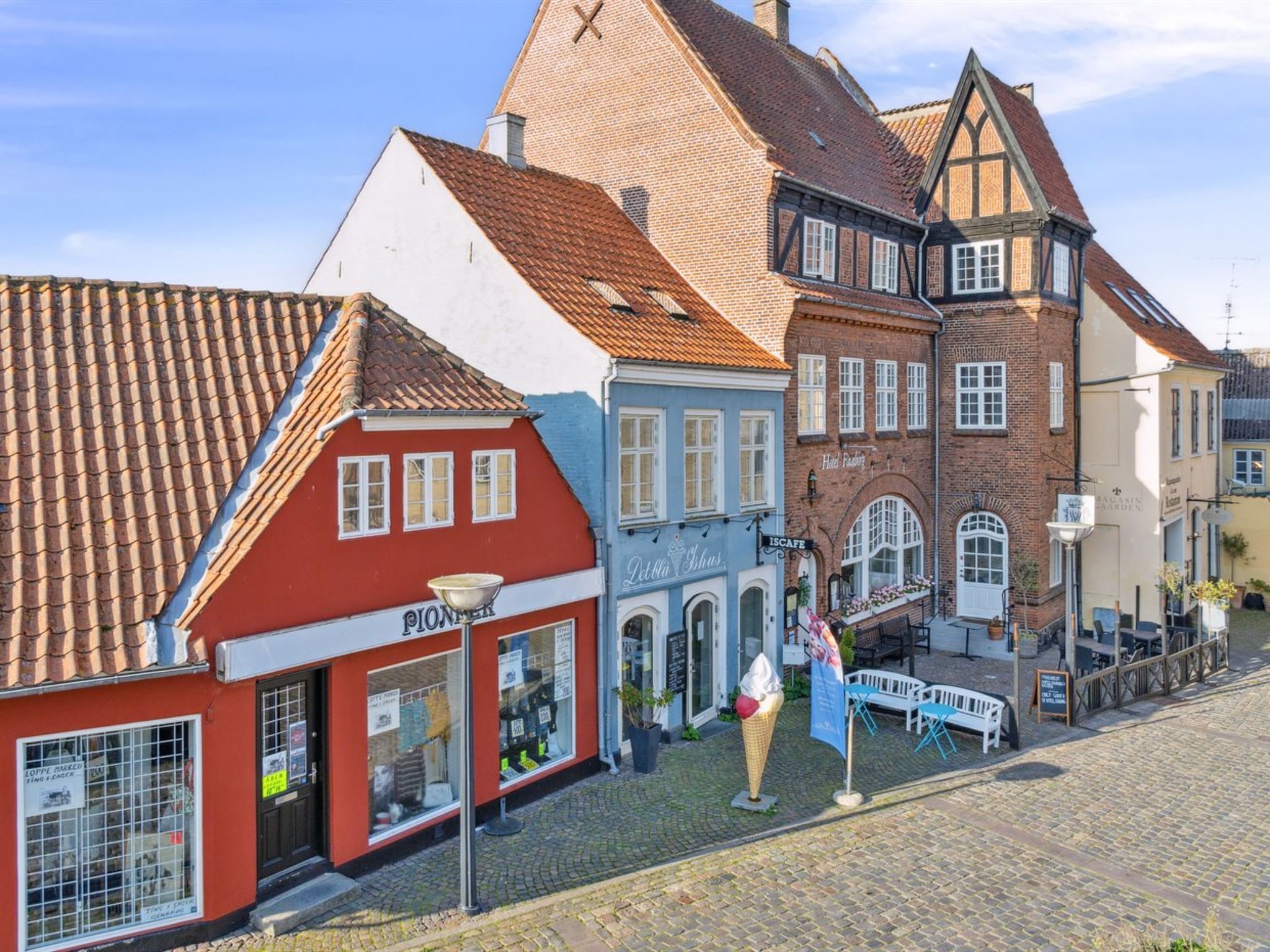 "Blakke" - 200m from the sea-Buiten