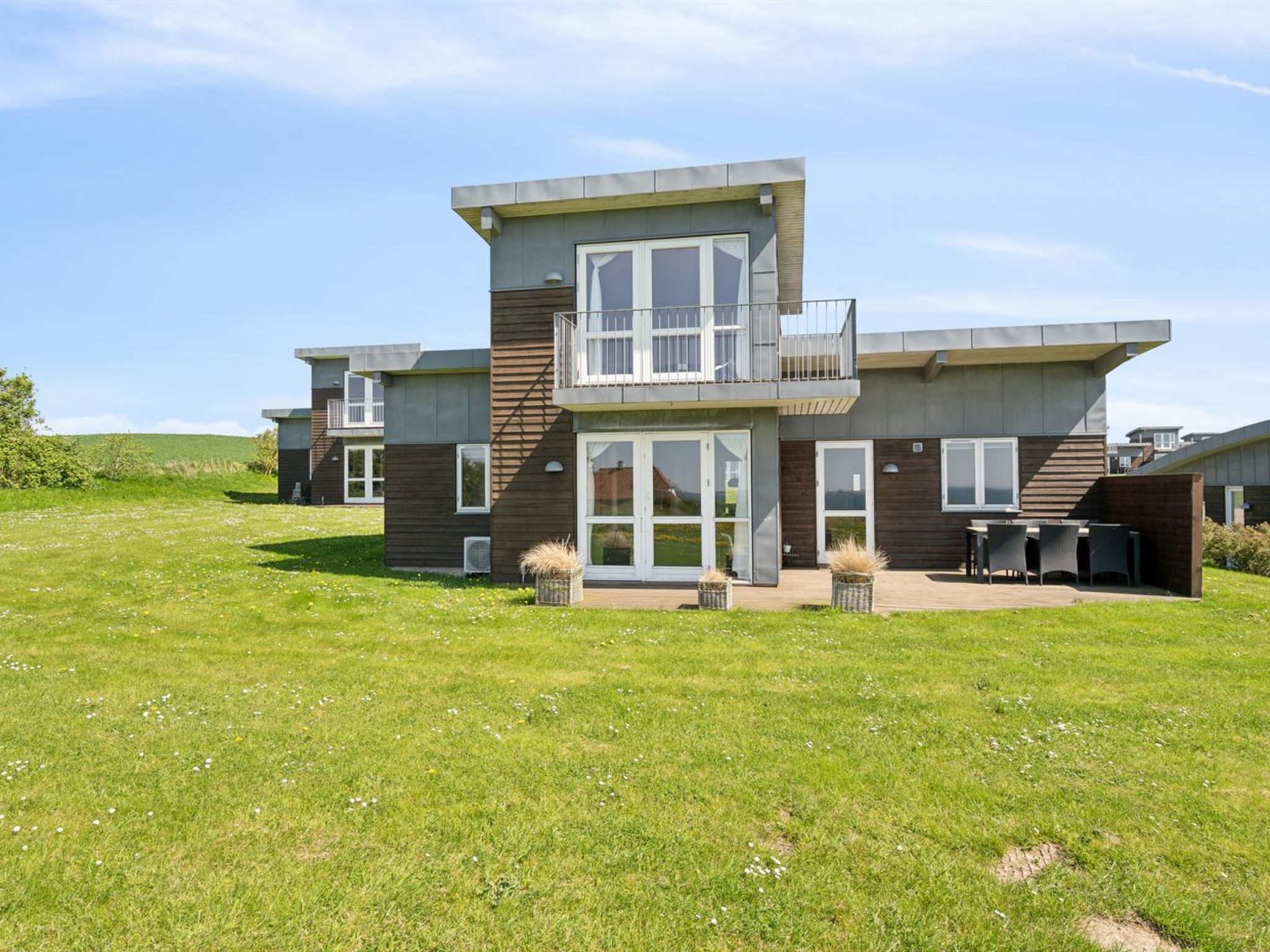 "Halvor" - 275m from the sea - Buiten