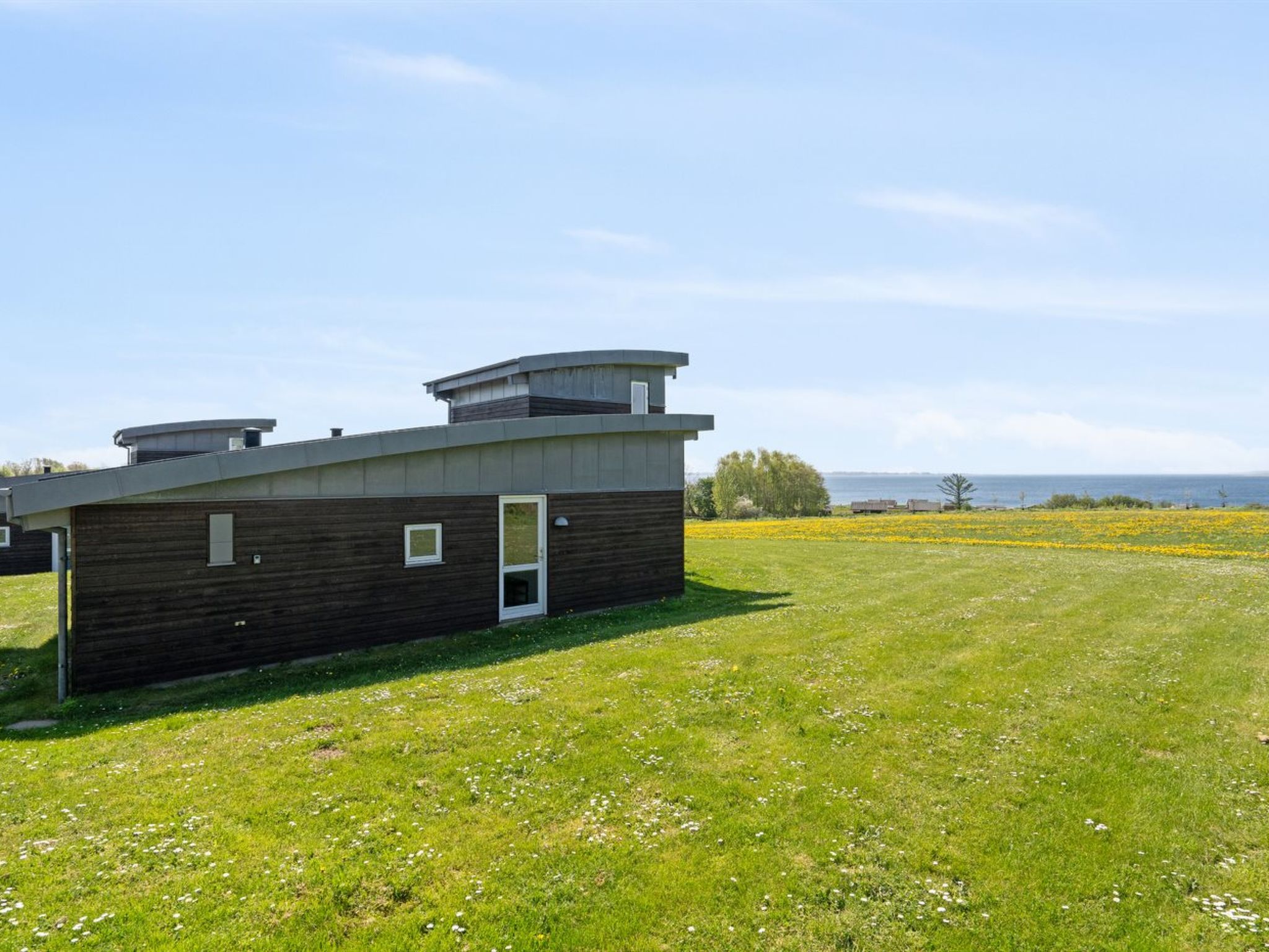 "Halvor" - 275m from the sea - Buiten