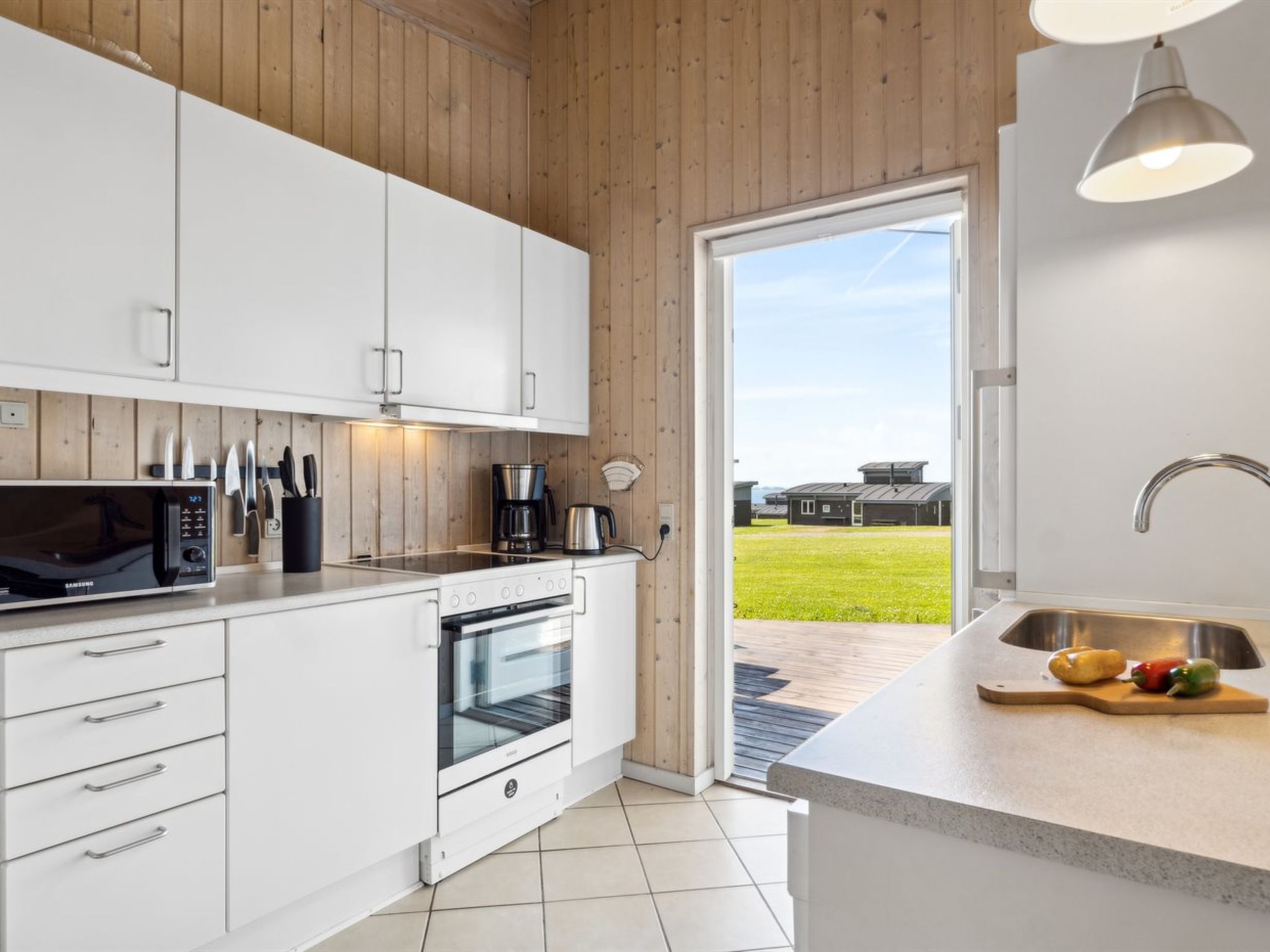 "Gudbrand" - 500m from the sea-Drinnen