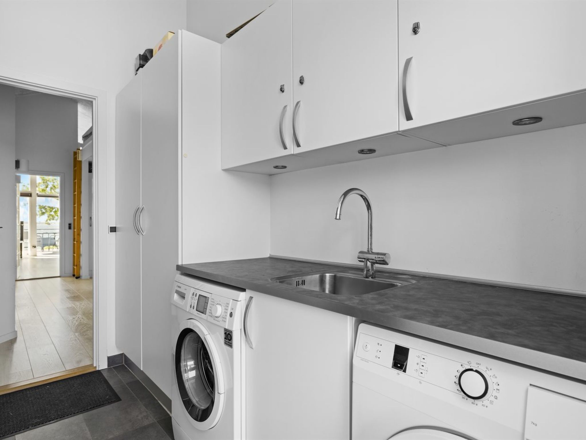 "Ubavka" - 100m from the sea-Drinnen