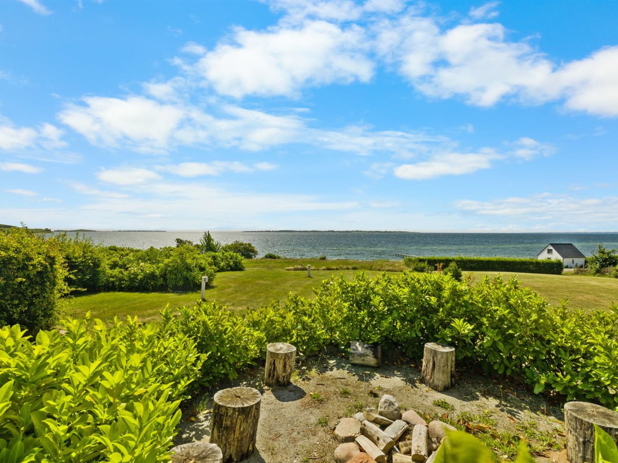 "Ubavka" - 100m from the sea-Draußen