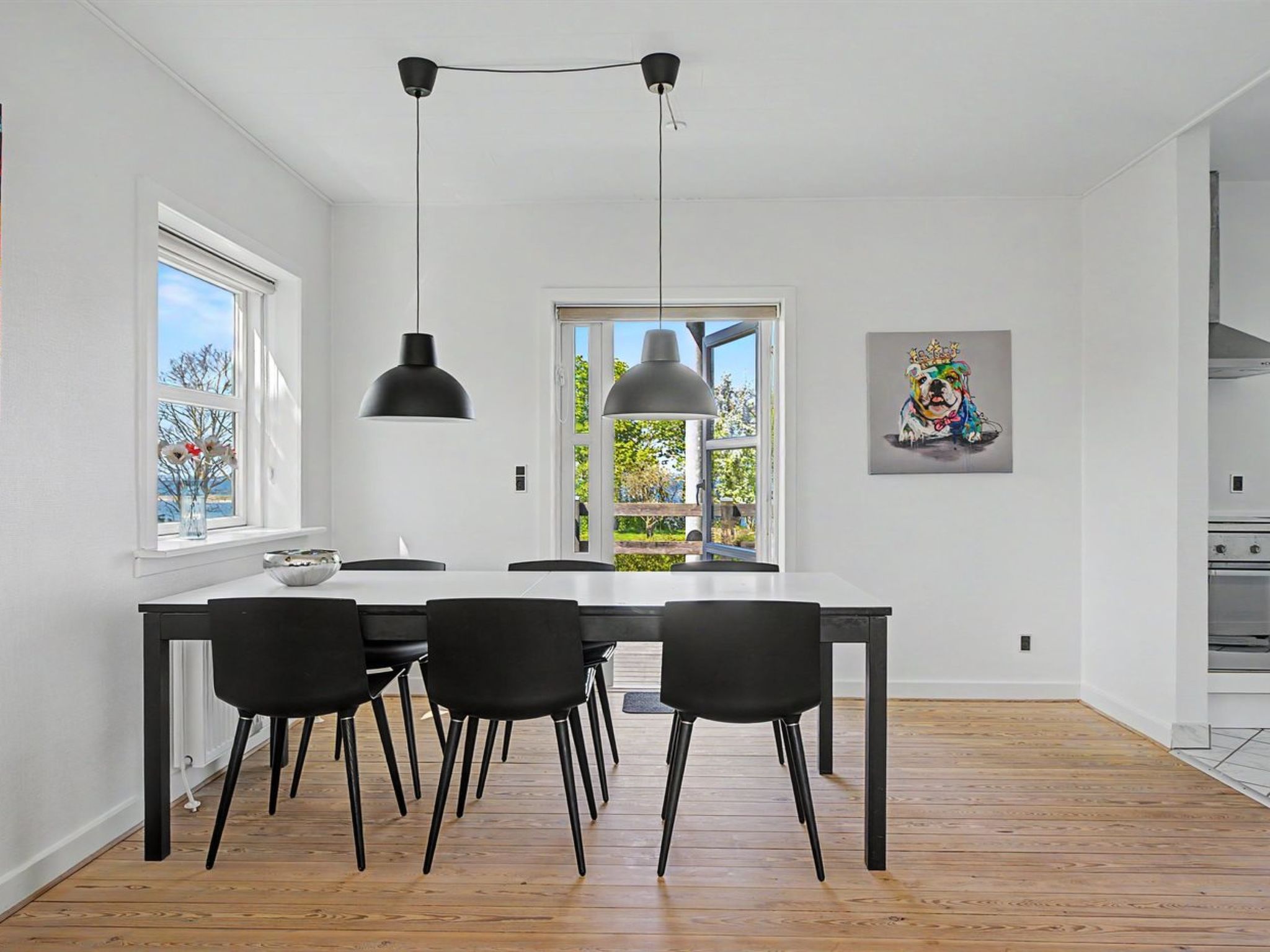 "Hjort" - 80m from the sea - Inside
