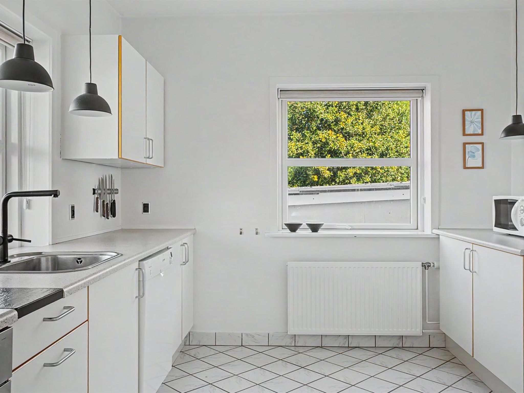"Hjort" - 80m from the sea - Inside