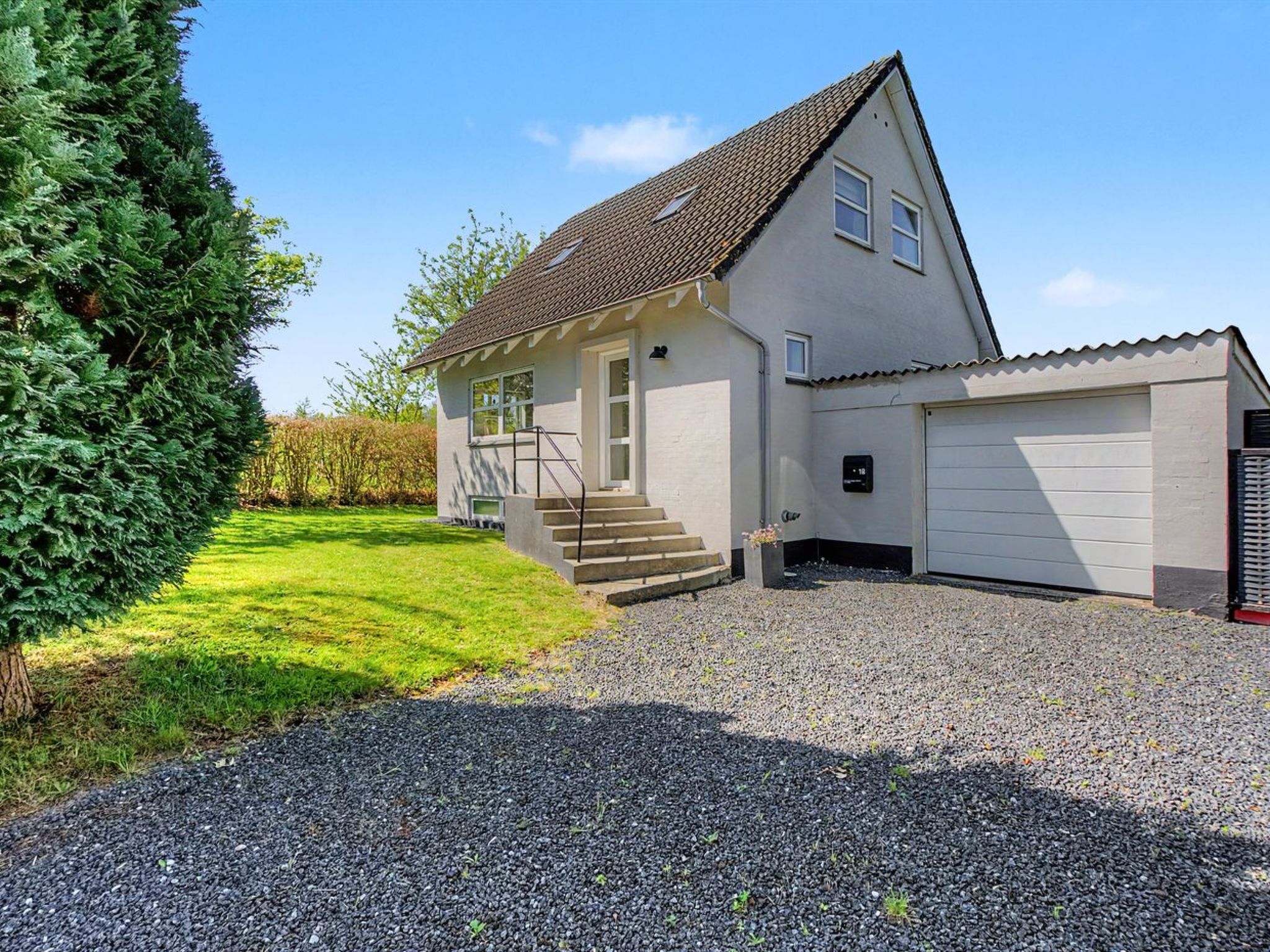 "Hjort" - 80m from the sea - Outside