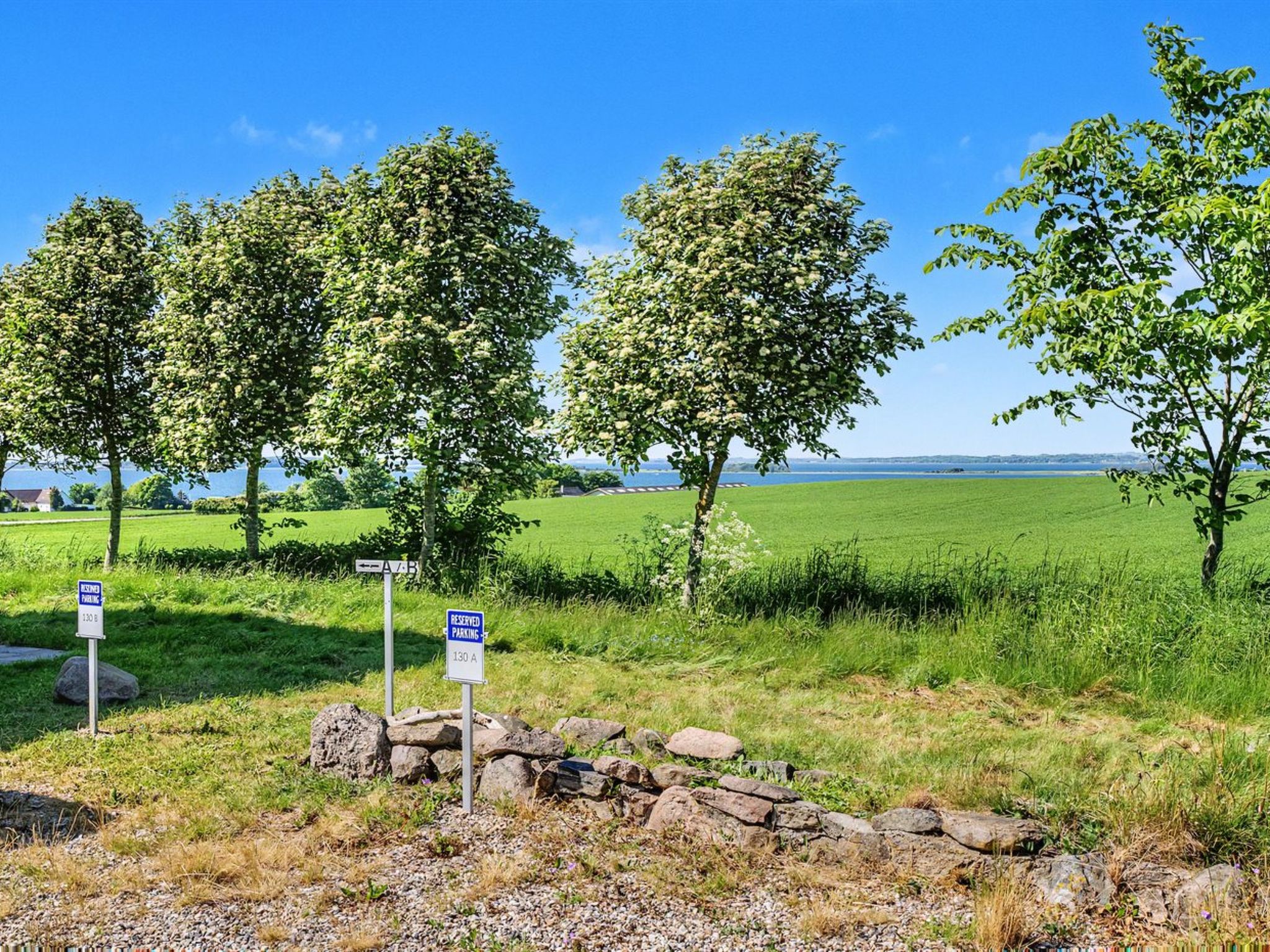 "Mynthe" - 750m from the sea