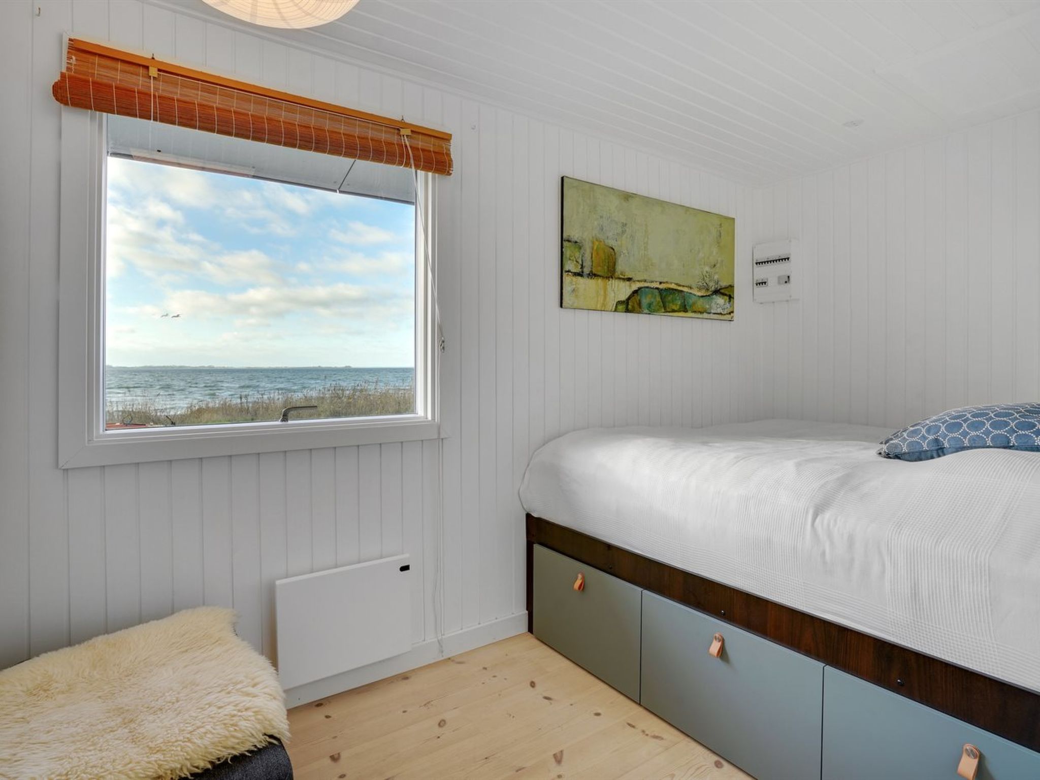"Akseline" - 20m from the sea-Binnen