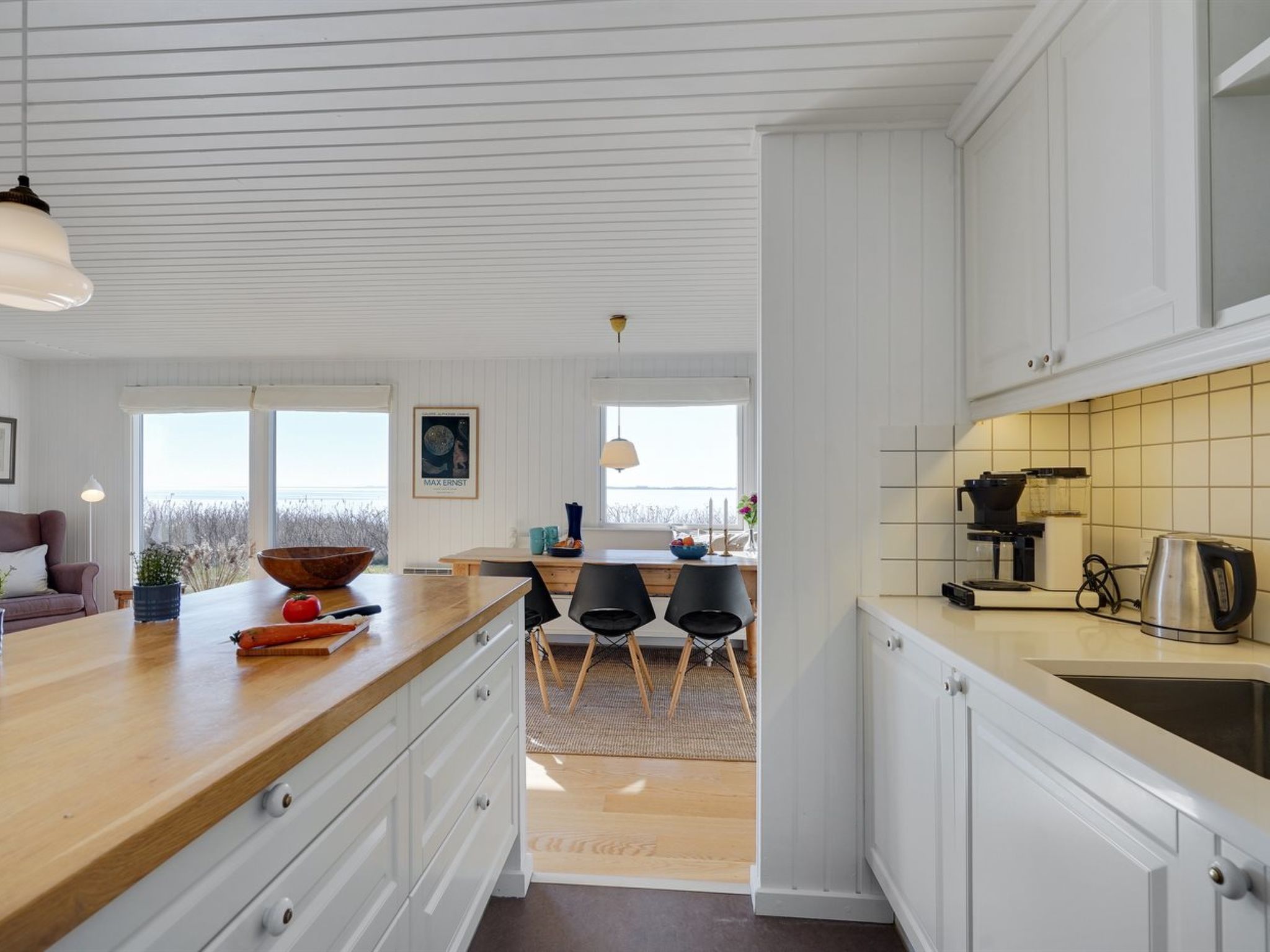 "Pellervo" - 20m from the sea - Binnen