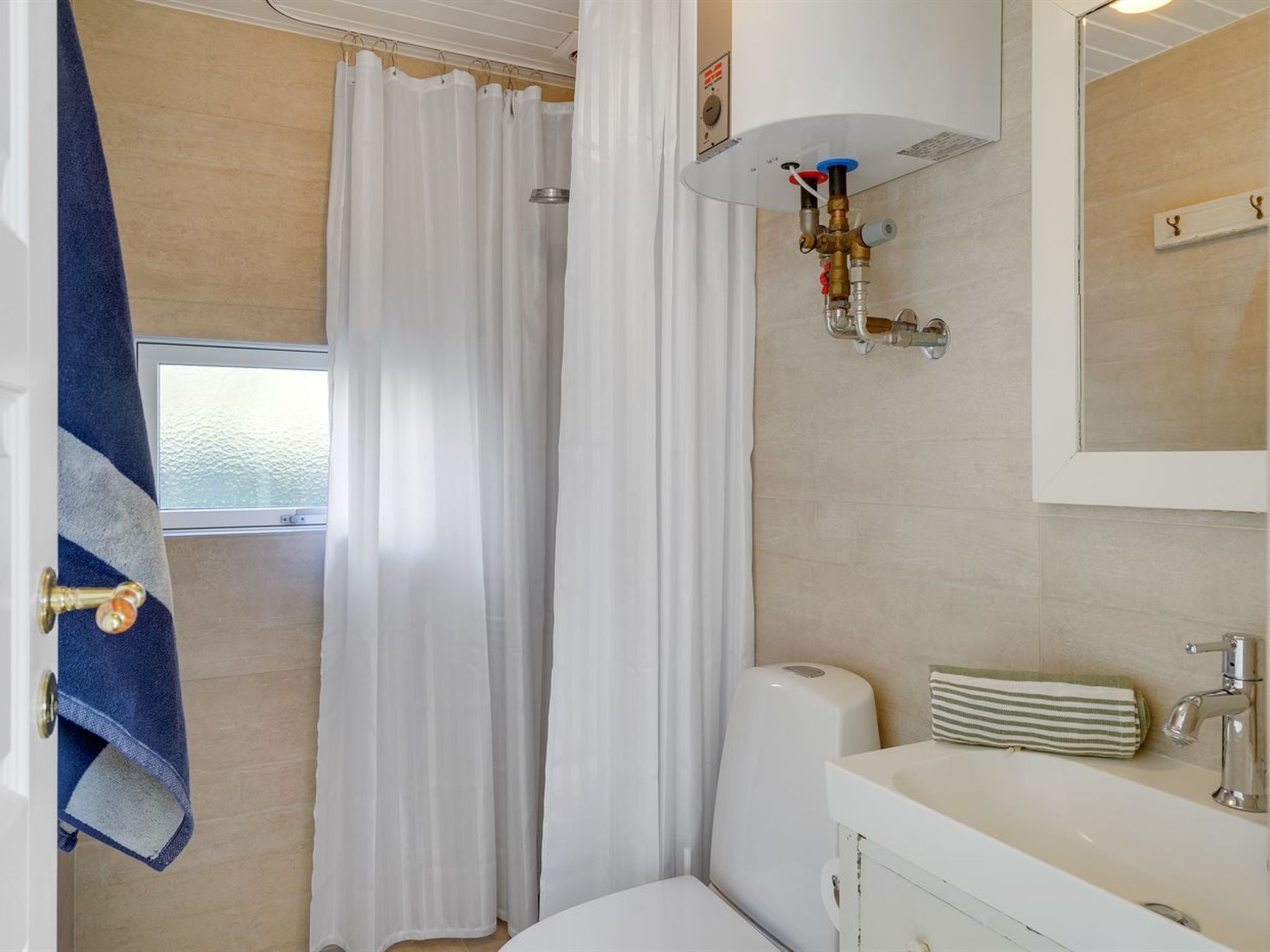 "Pellervo" - 20m from the sea - Binnen