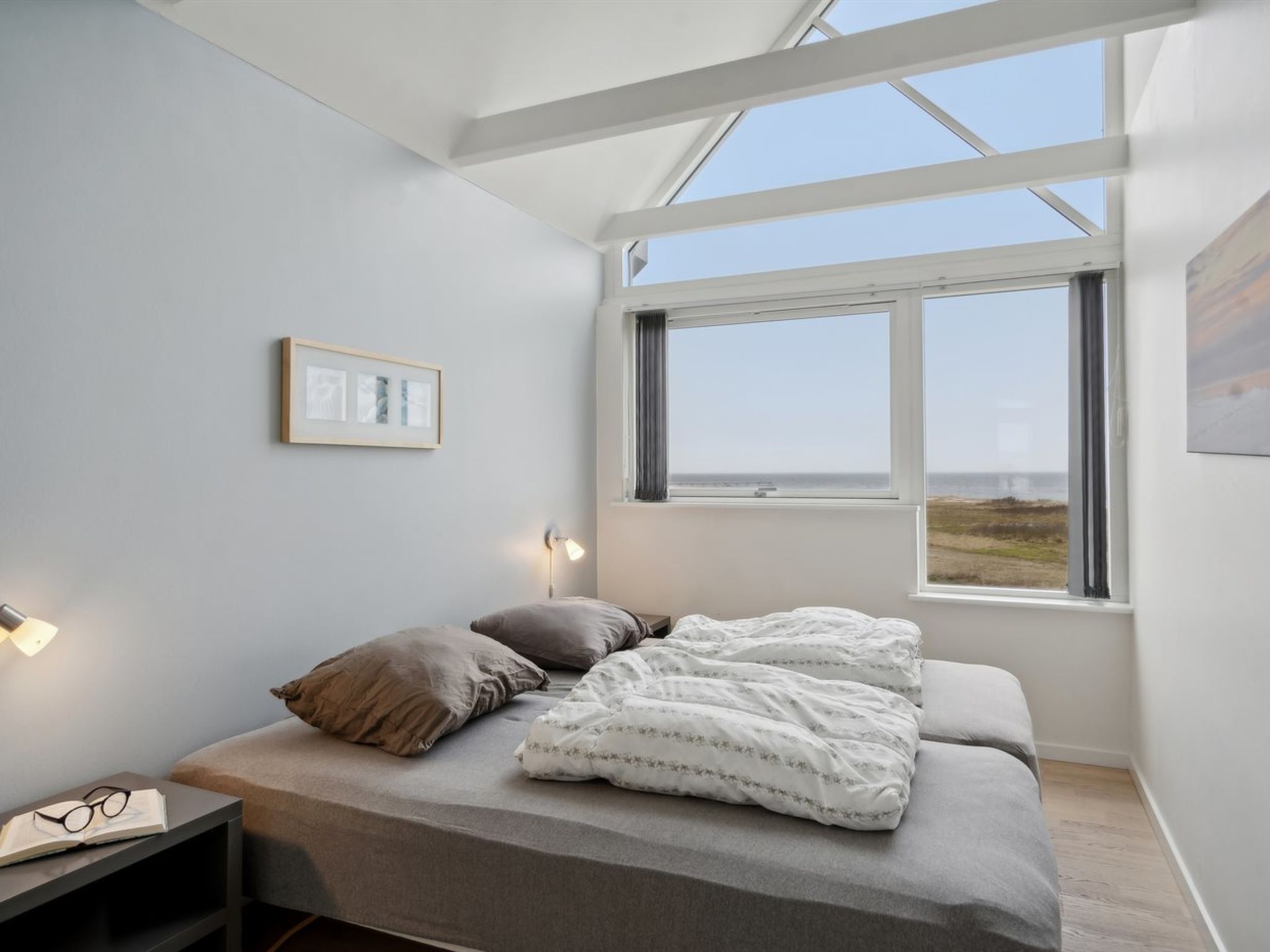 "Lucjan" - 50m from the sea - Binnen