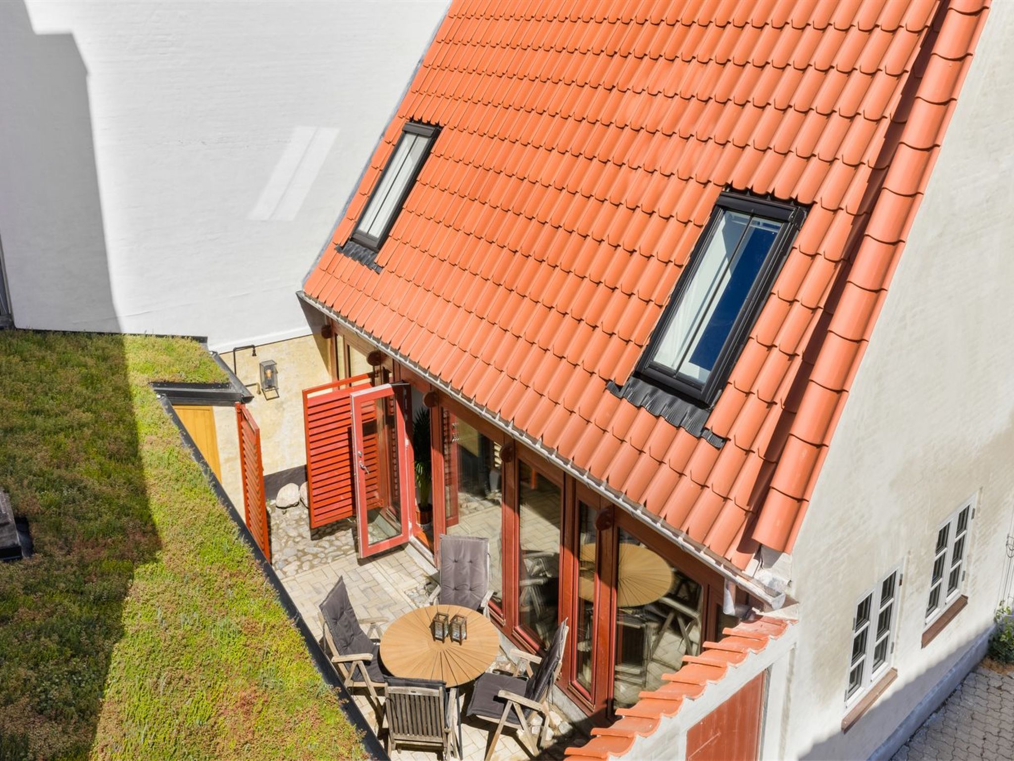 "Gaby" - 250m from the sea