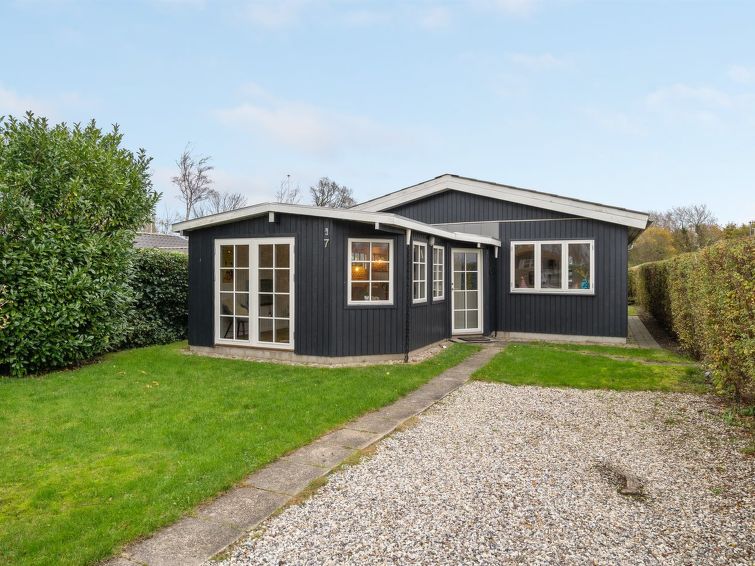 Search and Stay destination Assens, Denmark from . "Maybrit" - 50m from the sea in Funen
