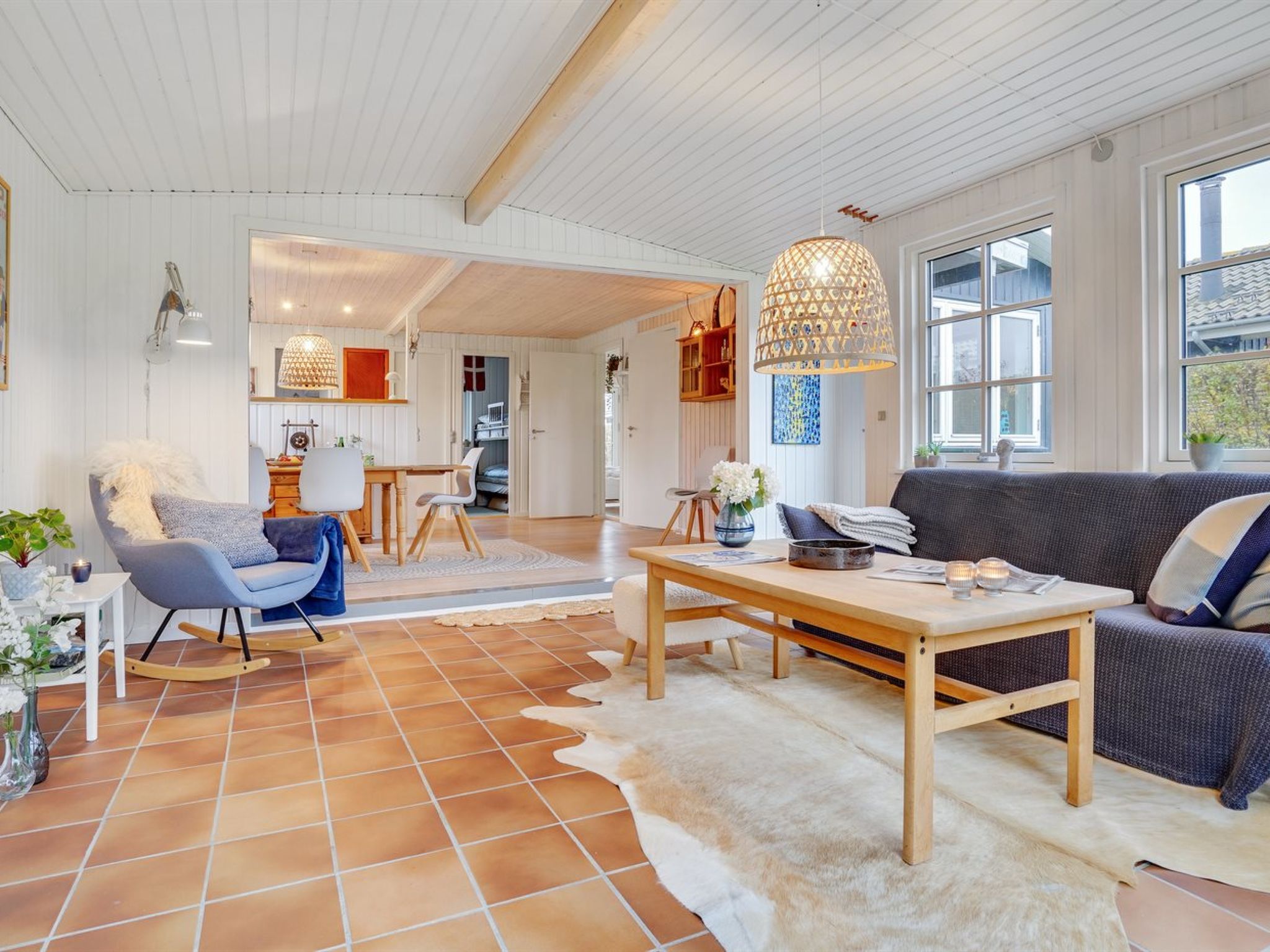 "Maybrit" - 50m from the sea-Binnen