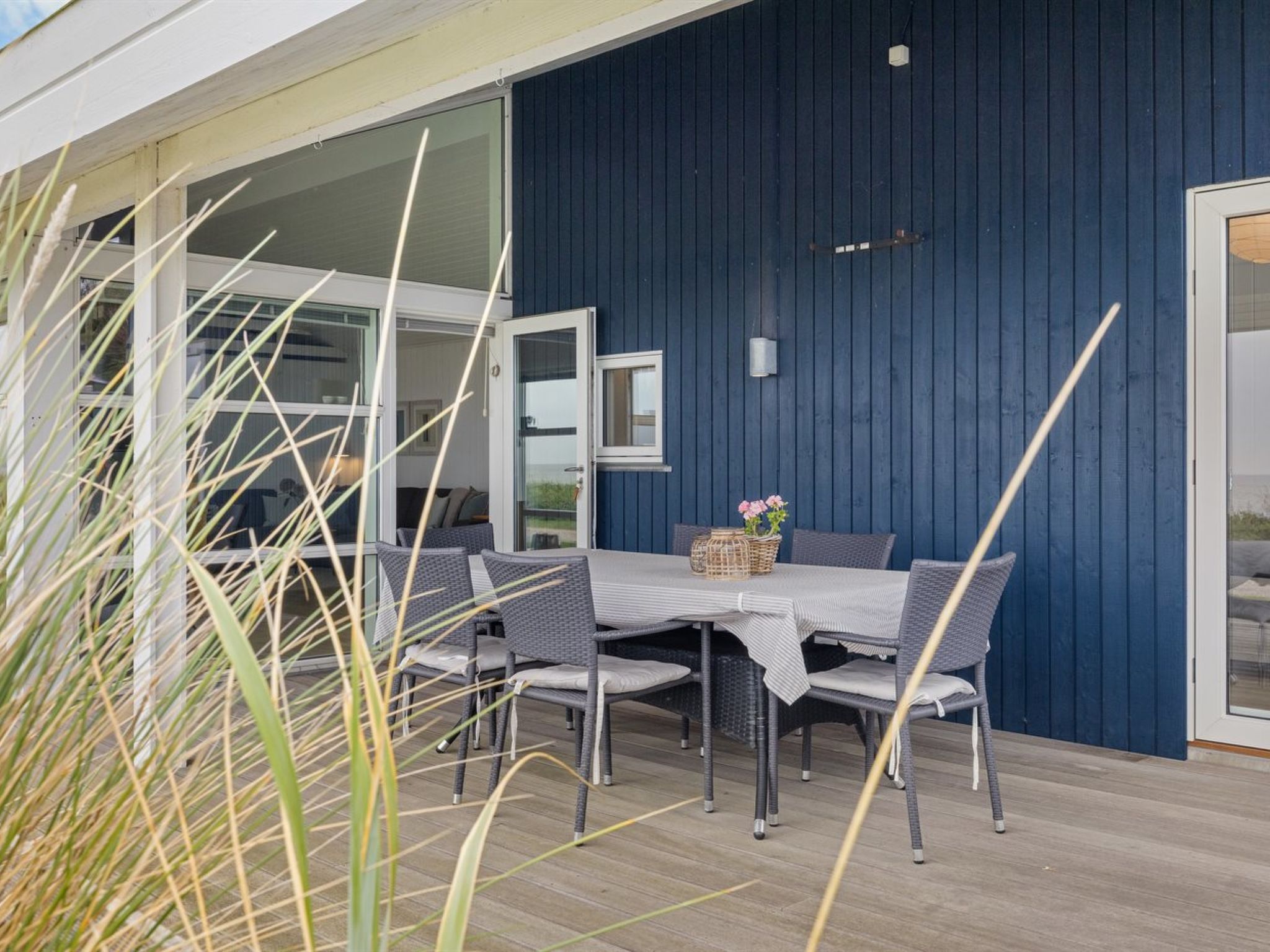 "Gertje" - 20m from the sea-Buiten