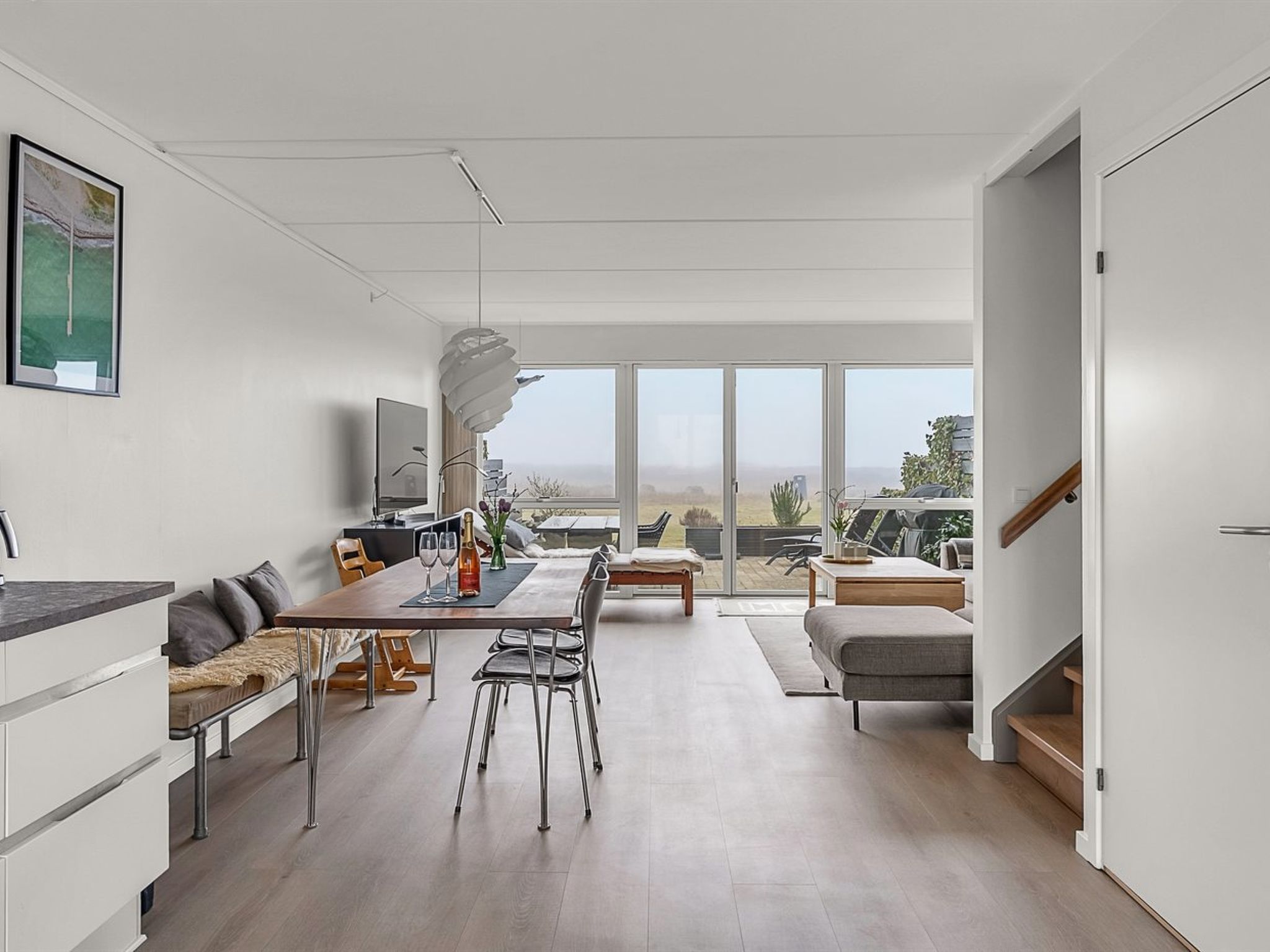 "Suna" - 95m from the sea - Inside
